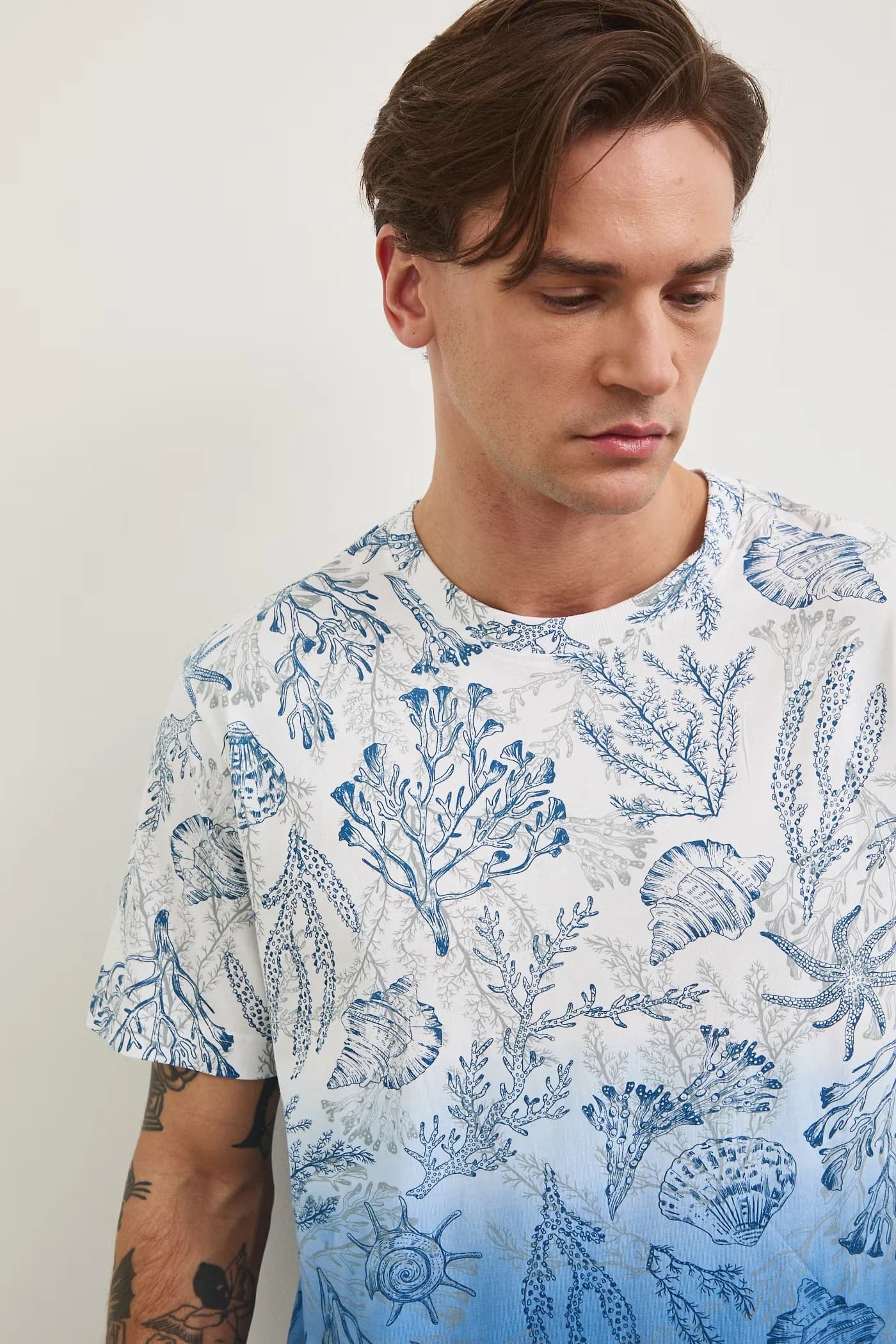 Хлопковая футболка - фото 7