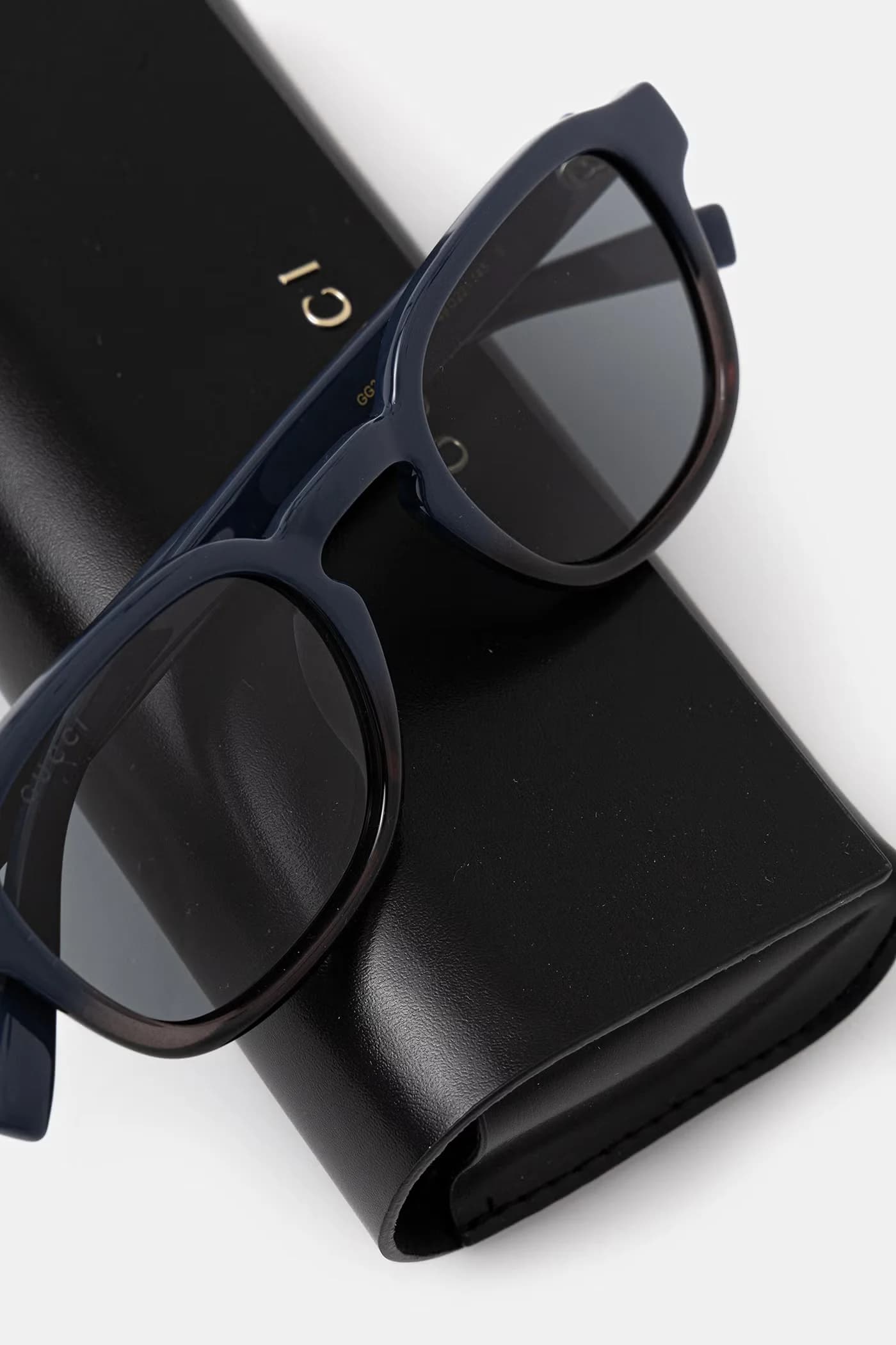 Мужские солнцезащитные очки - фото 3