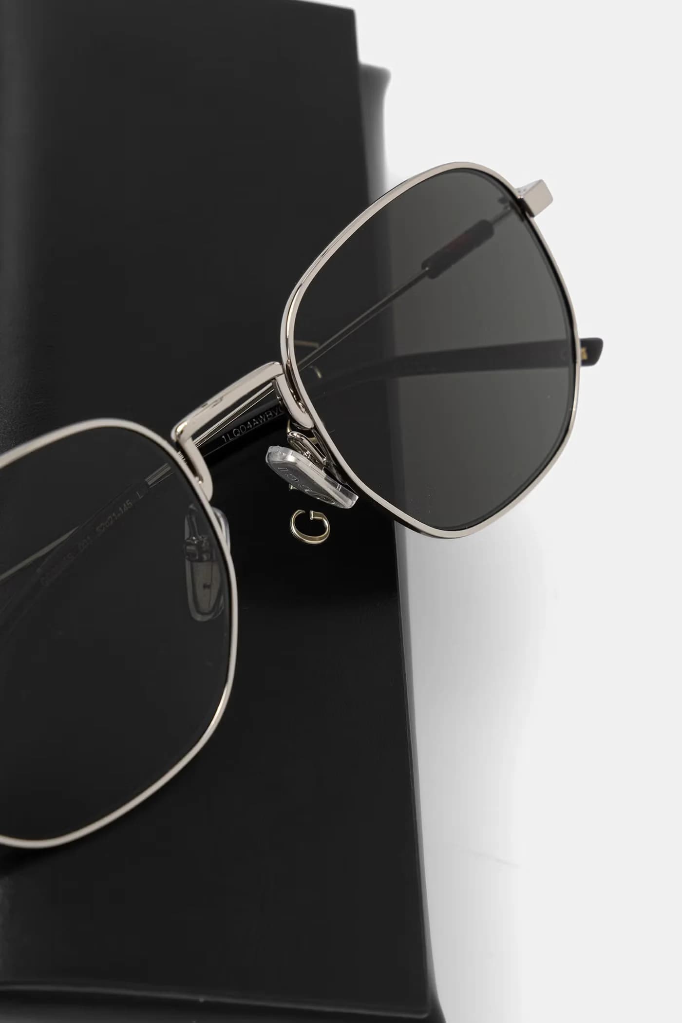 Мужские солнцезащитные очки - фото 3