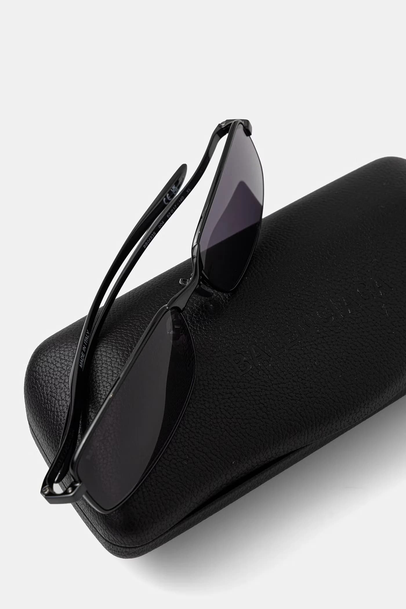 Мужские солнцезащитные очки - фото 5