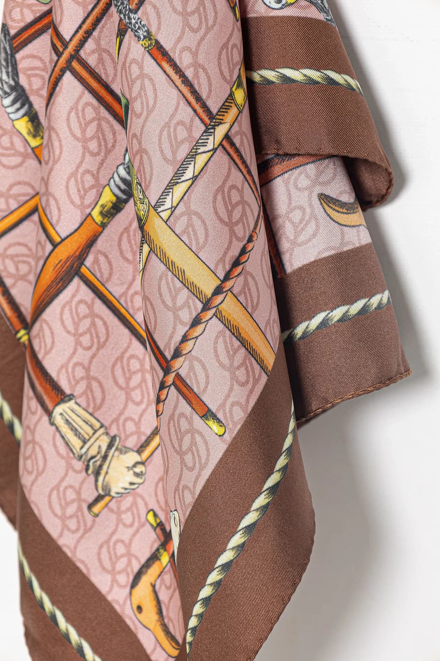 Женский шелковый шарф Канны - фото 3