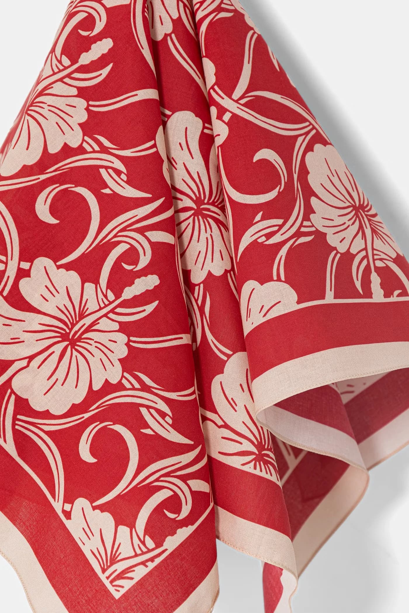 Женский хлопковый шарф Monogramme Hibiscus - фото 3