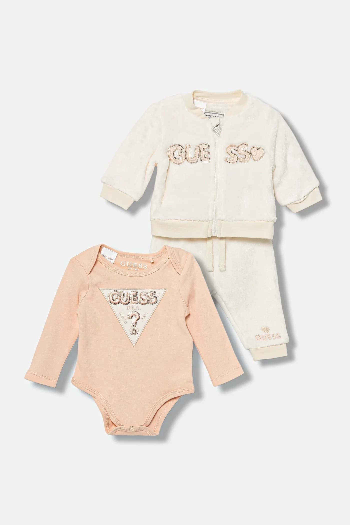 Детский спортивный костюм