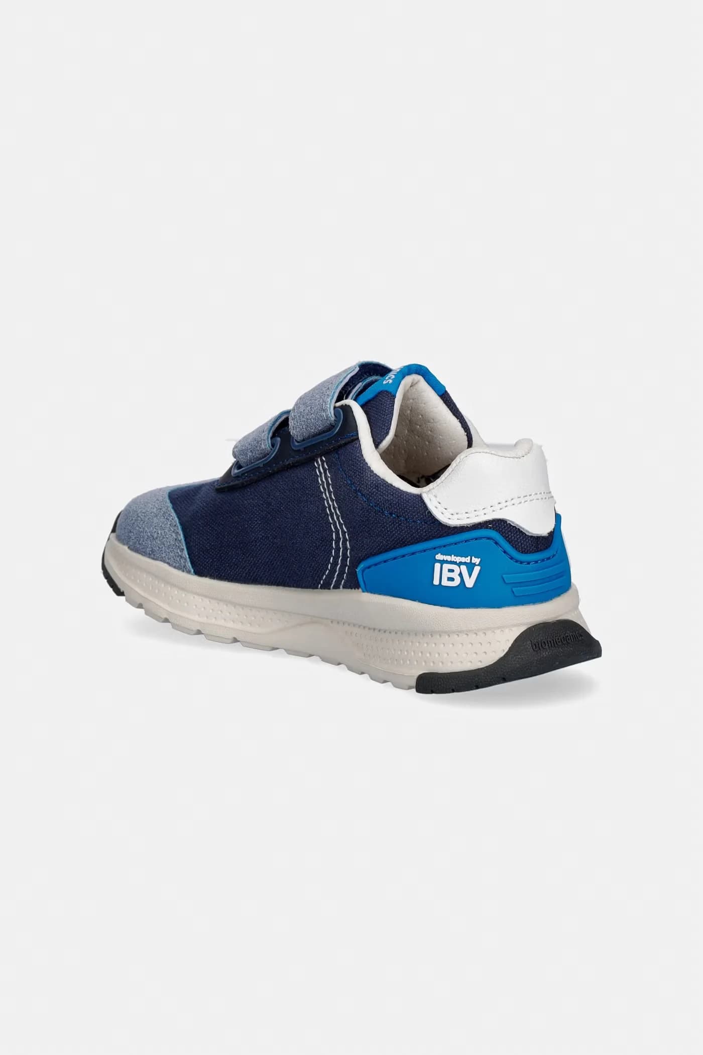 Детские кроссовки - фото 3