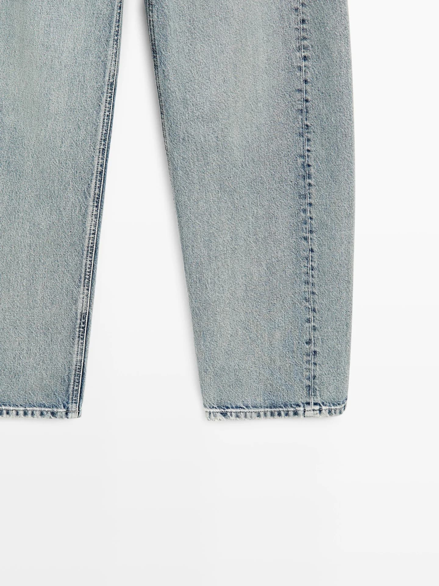 Джинсы объемного кроя со средней посадкой - фото 3