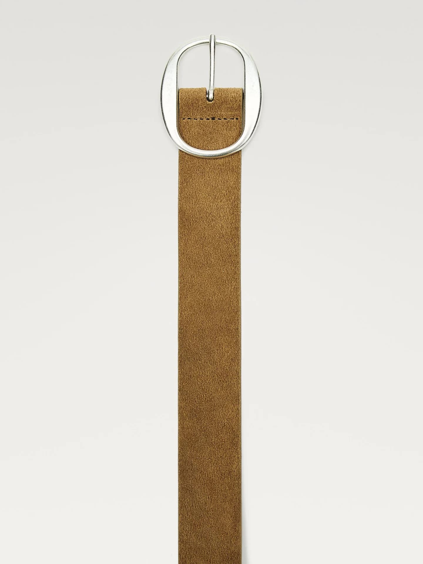 Ремень из замши с овальной пряжкой - фото 7