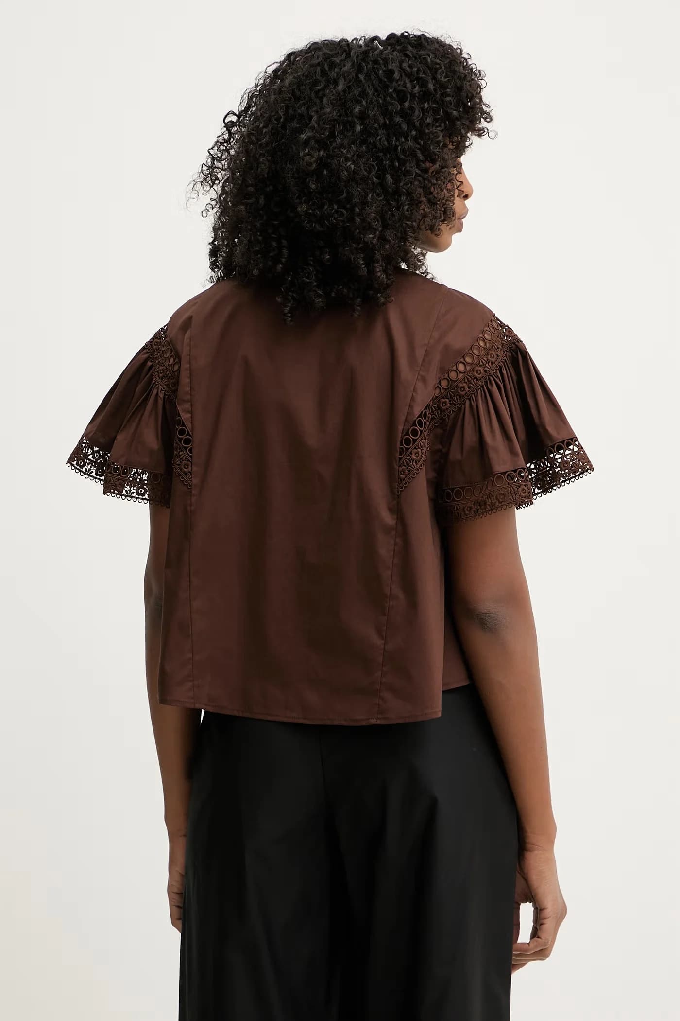 Женская хлопковая блузка с рюшами - фото 3