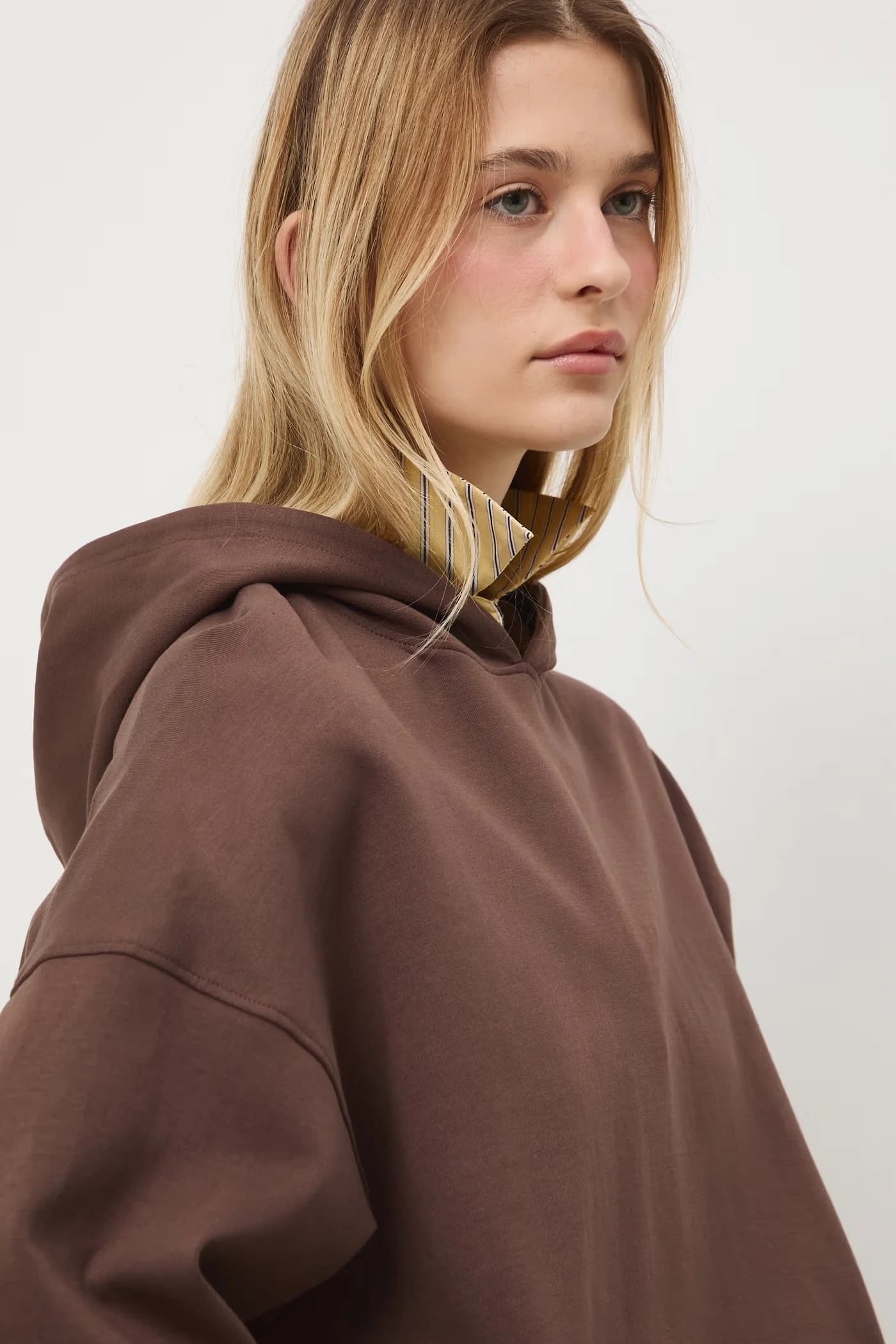 Женская толстовка с капюшоном - фото 7