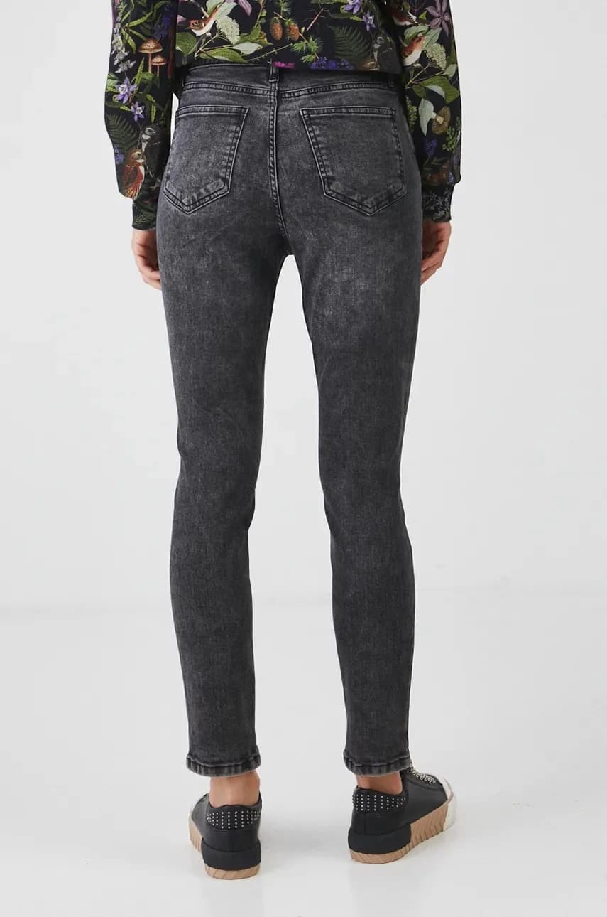 Джинсы - фото 3