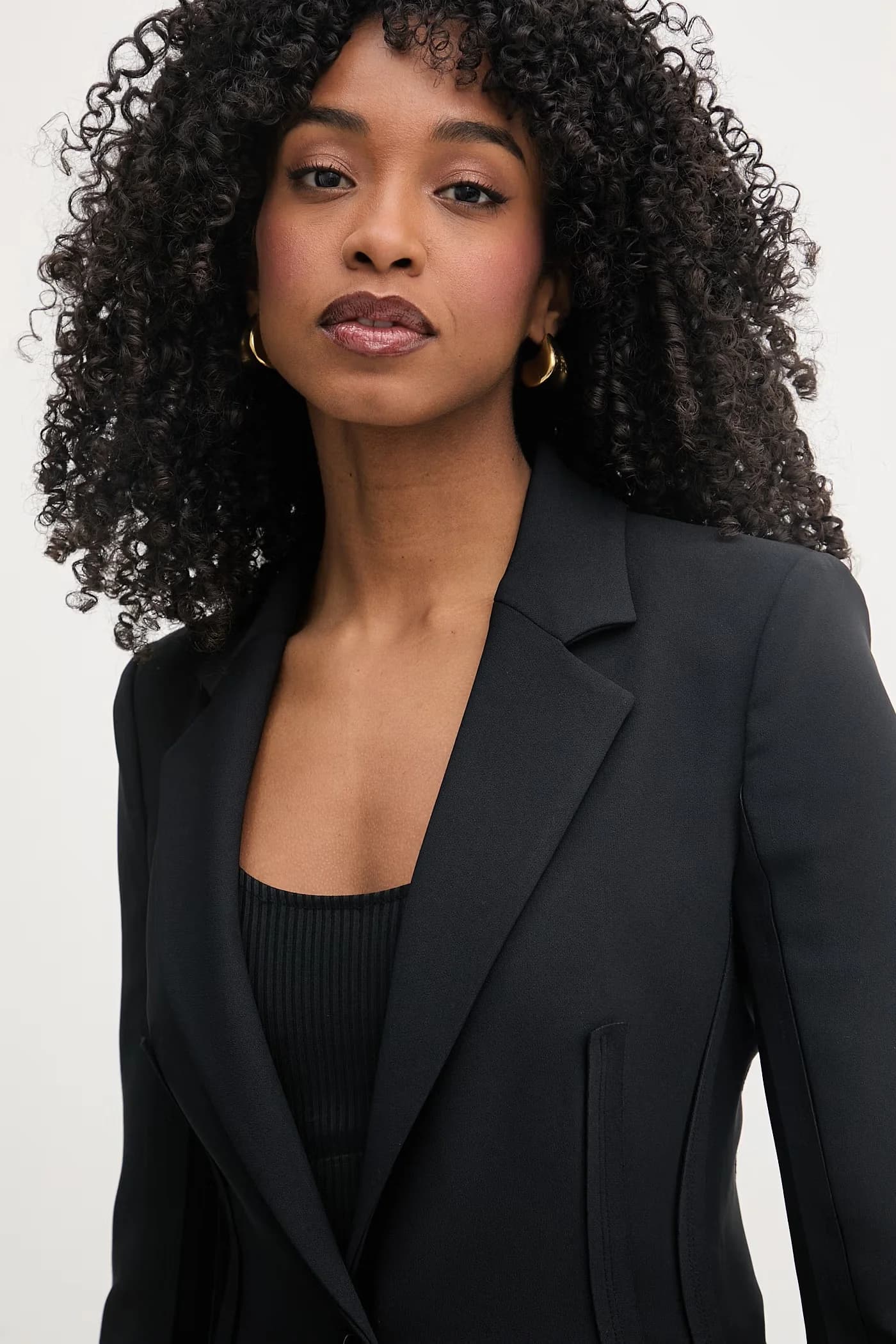 Женский однобортный пиджак - фото 7