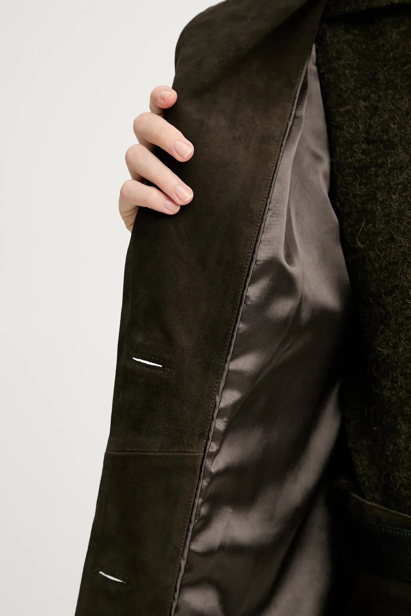 Замшевая куртка - фото 11