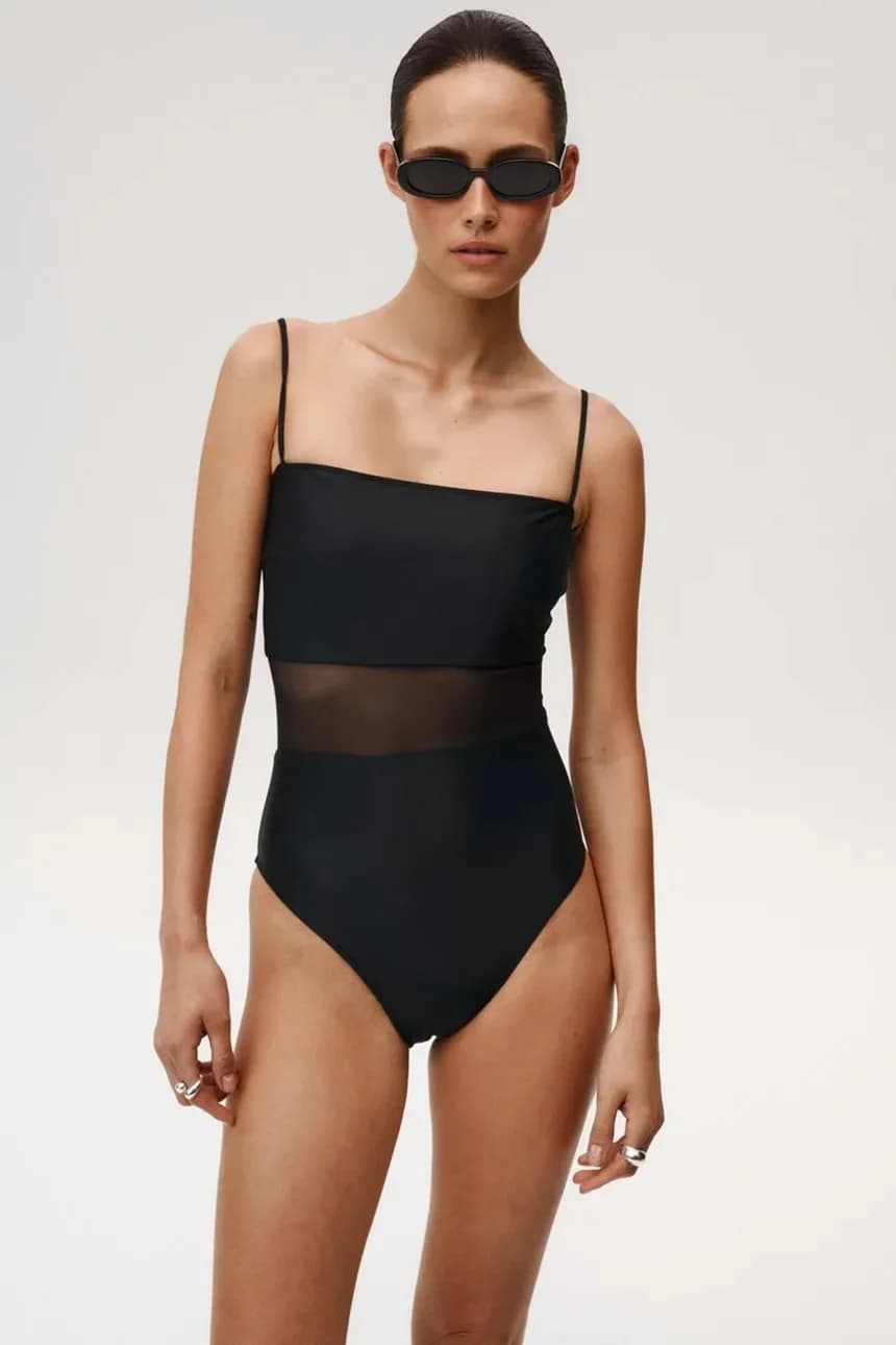 Женский цельный купальник Hideaway