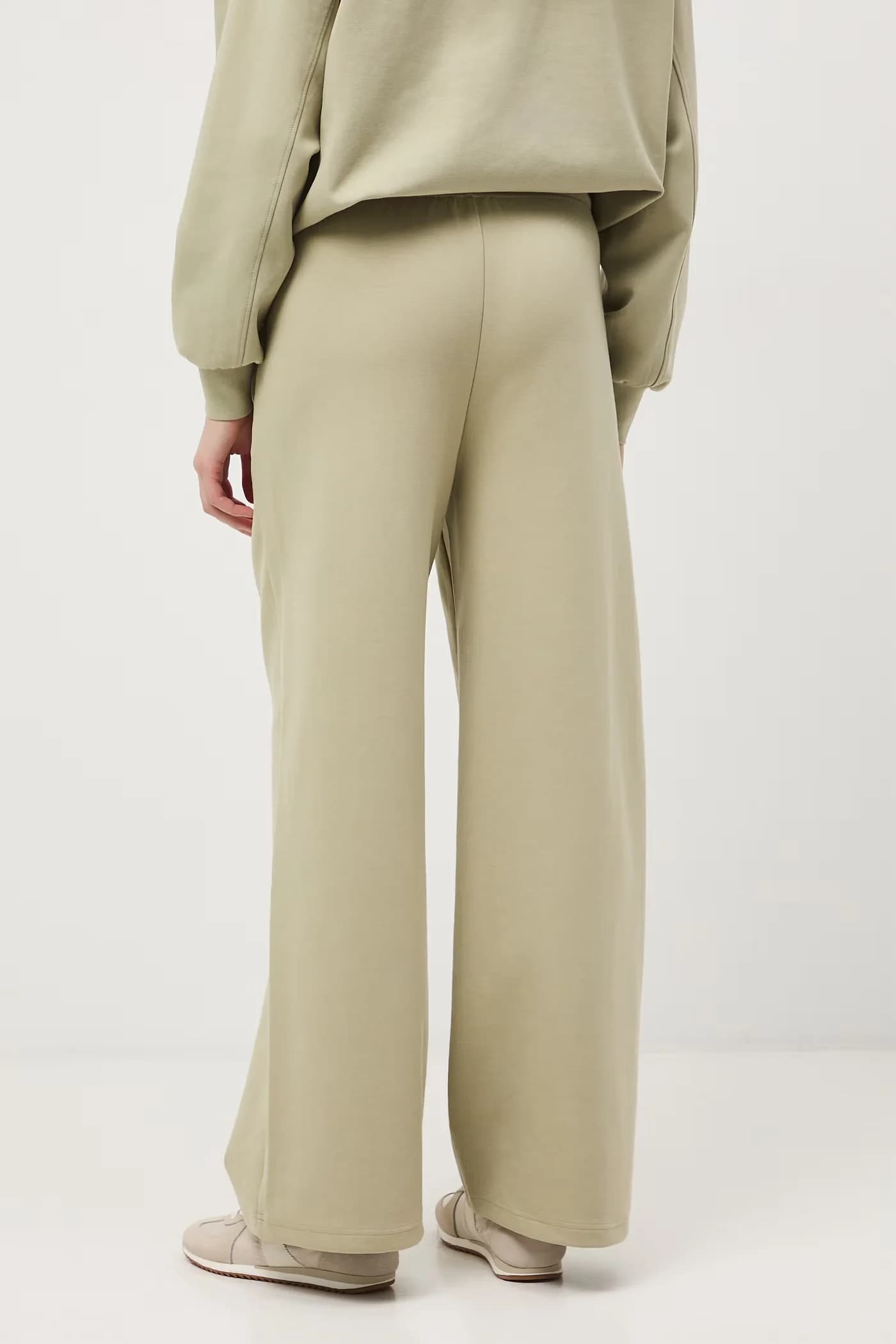 Женские спортивные штаны - фото 3