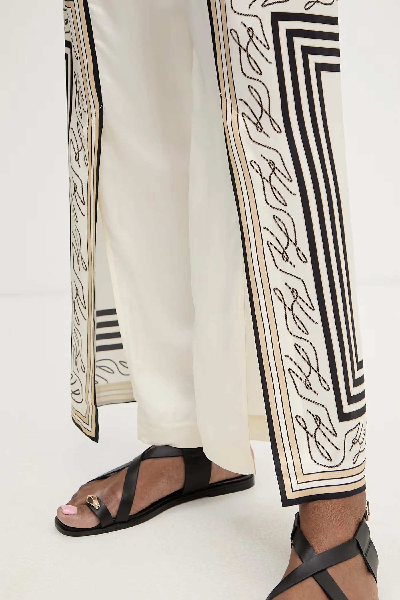 Женские брюки из вискозы - фото 7