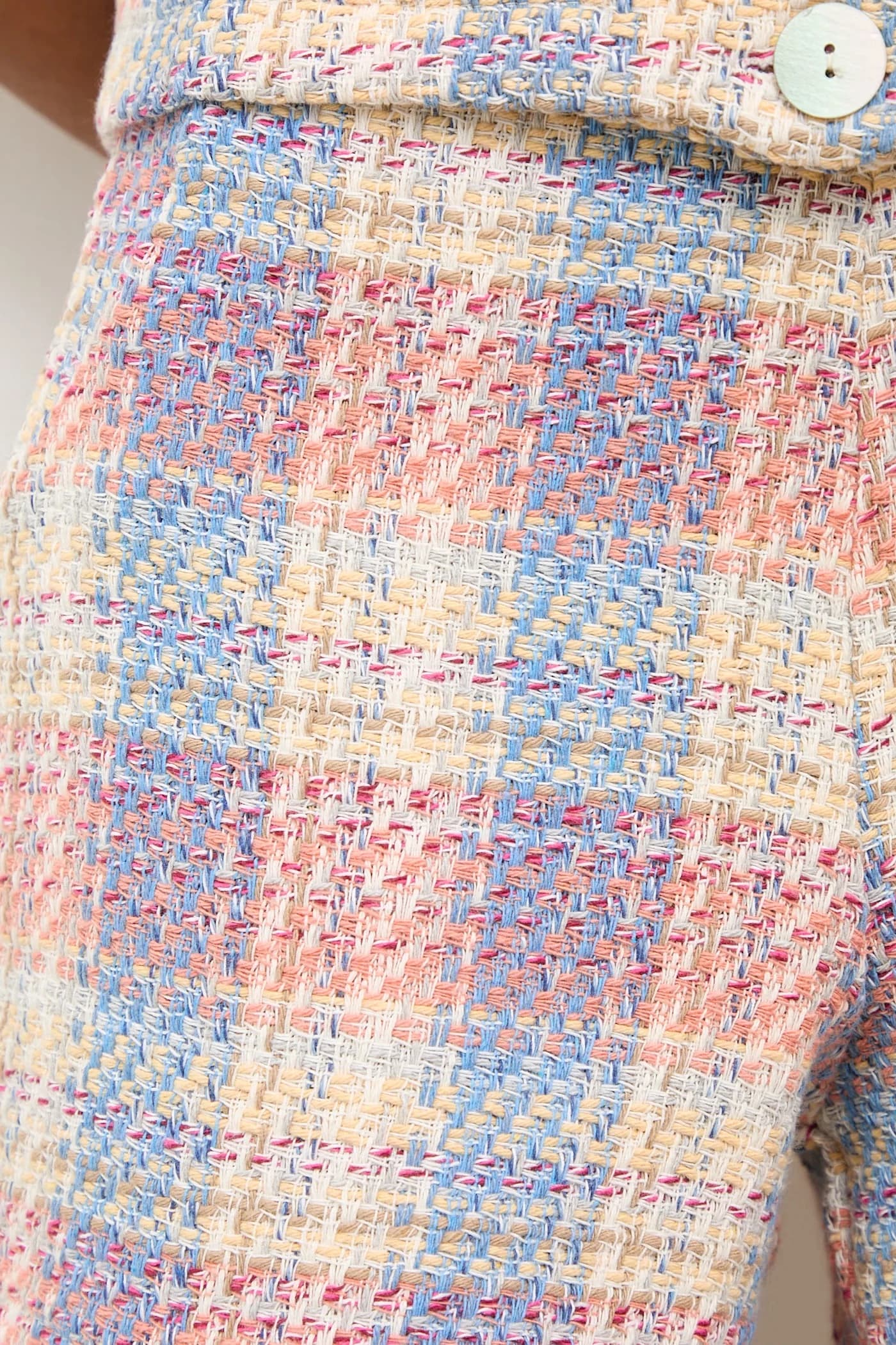 Шорты - фото 4