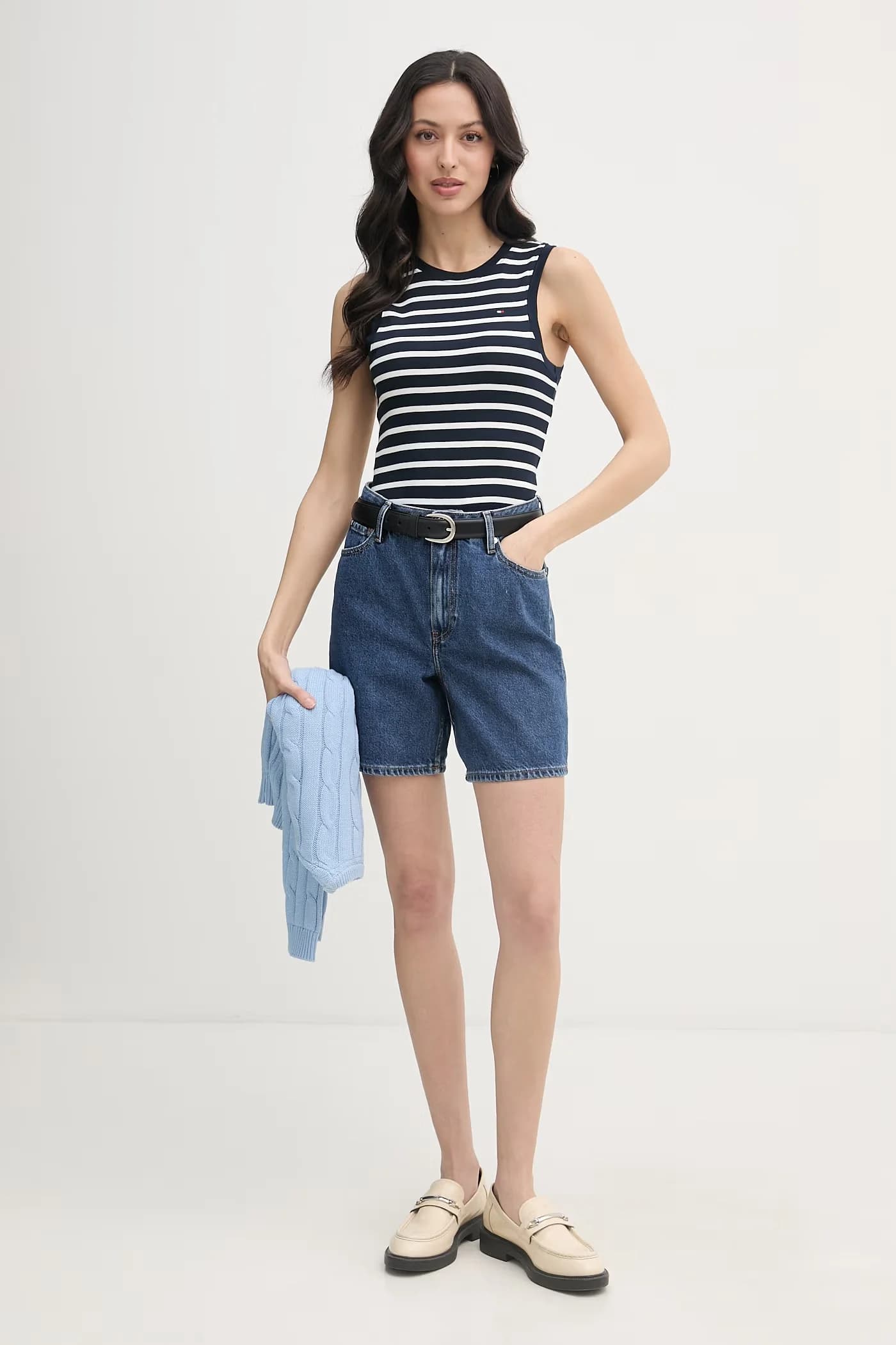 Женские джинсовые шорты - фото 2