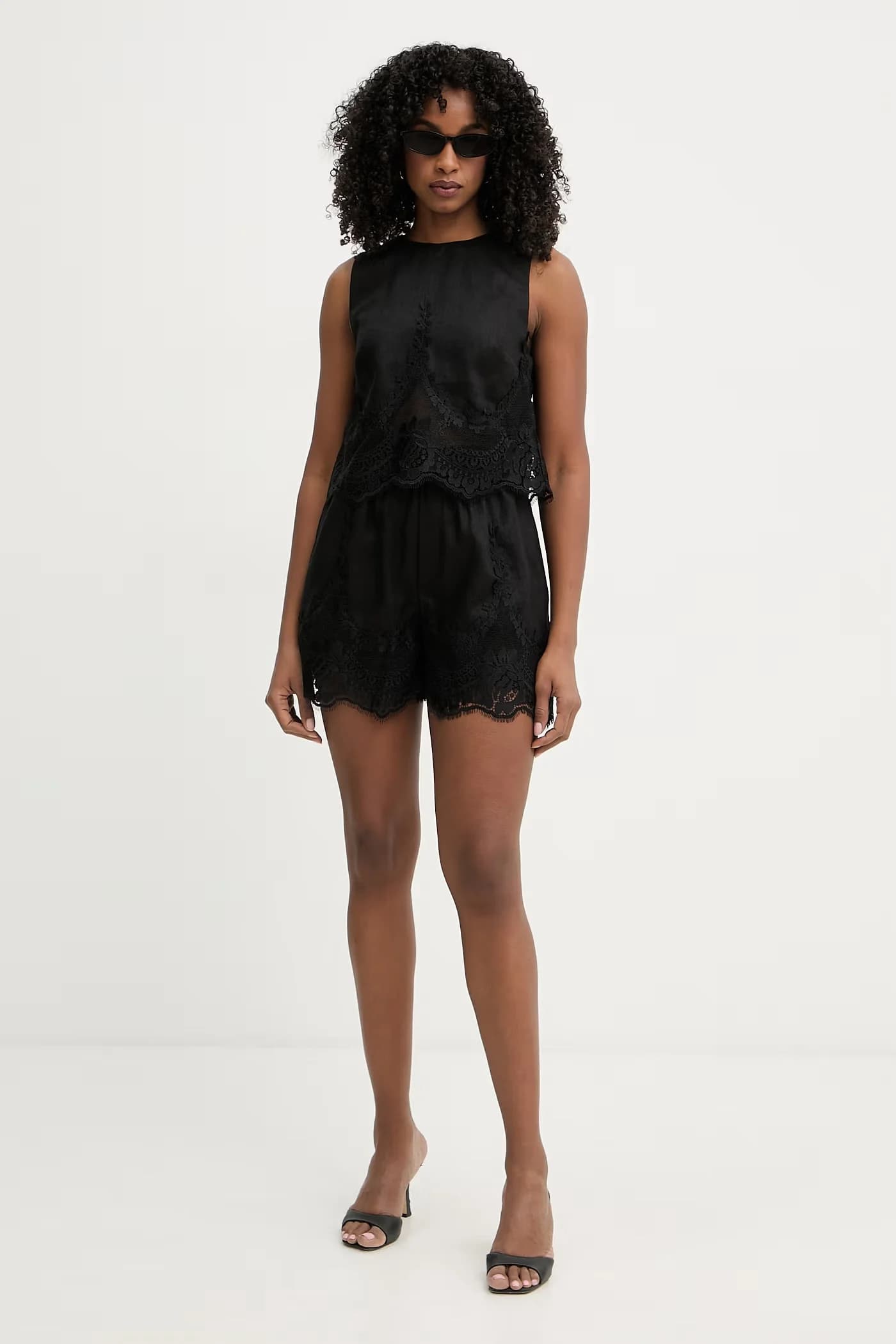 Женские льняные шорты - фото 2