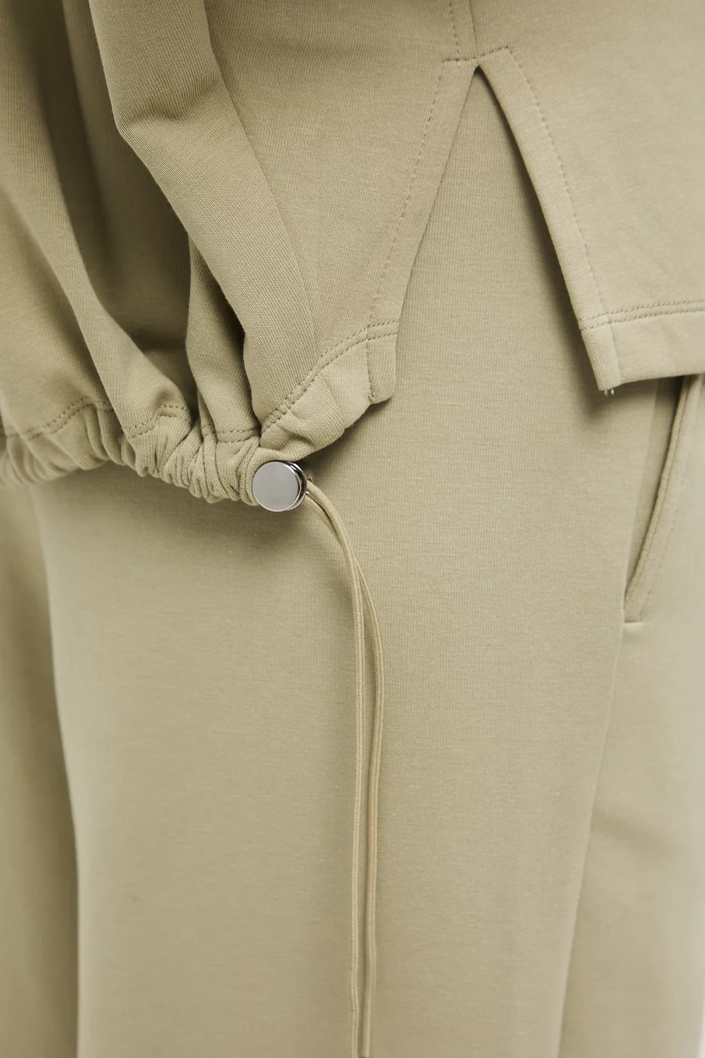 Женская футболка - фото 5