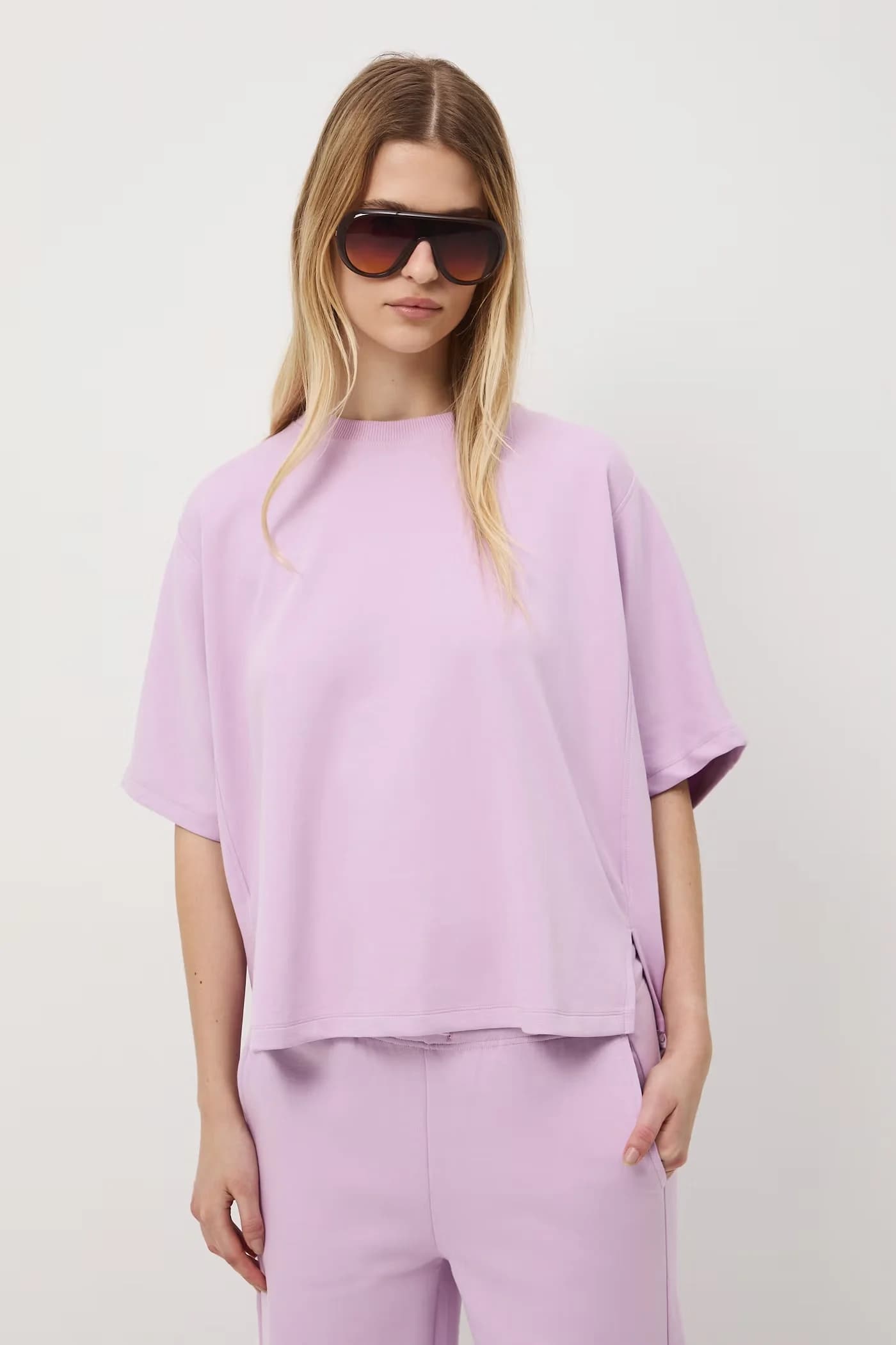 Женская футболка - фото 4