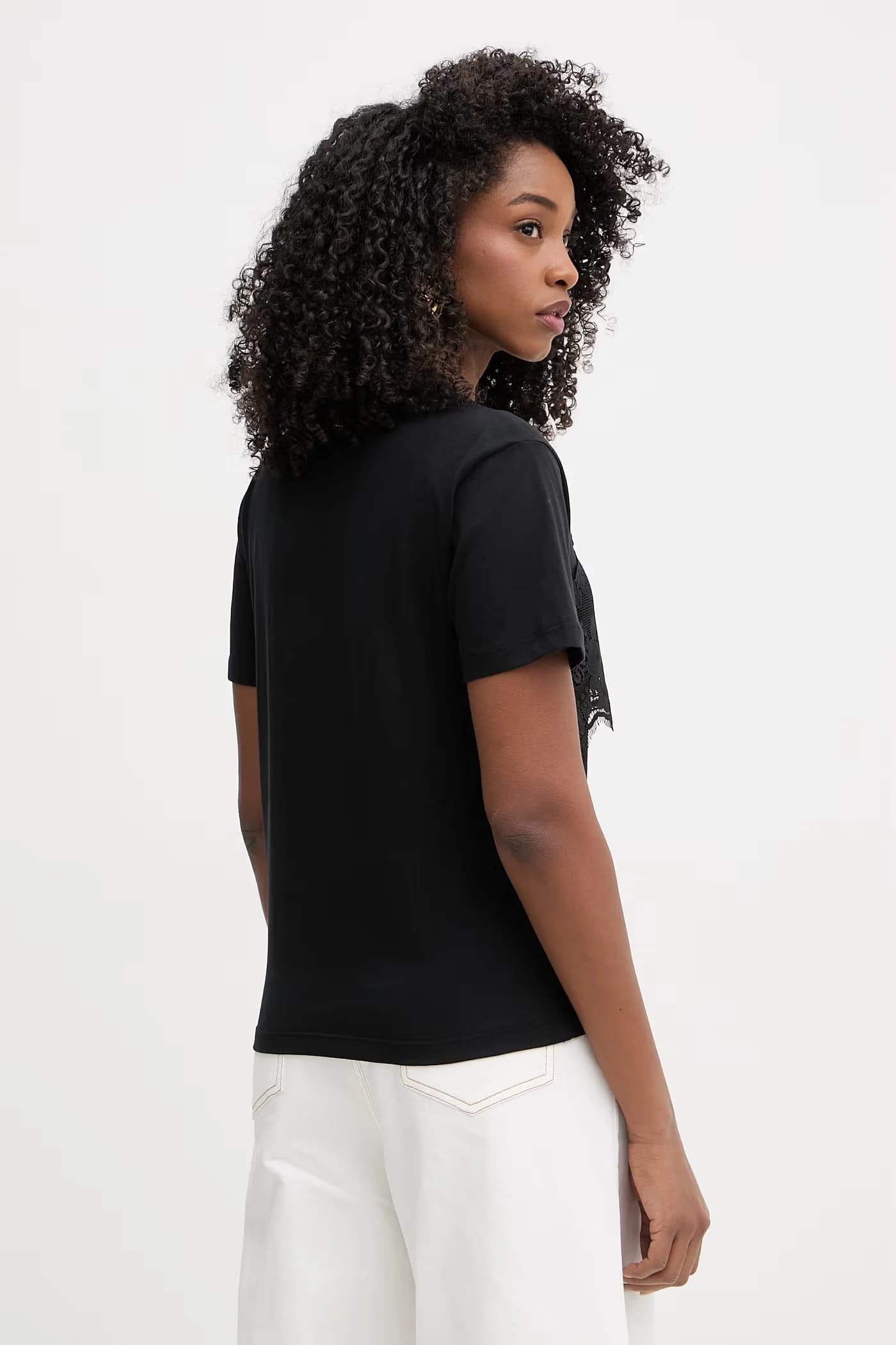 Женская хлопковая футболка - фото 3