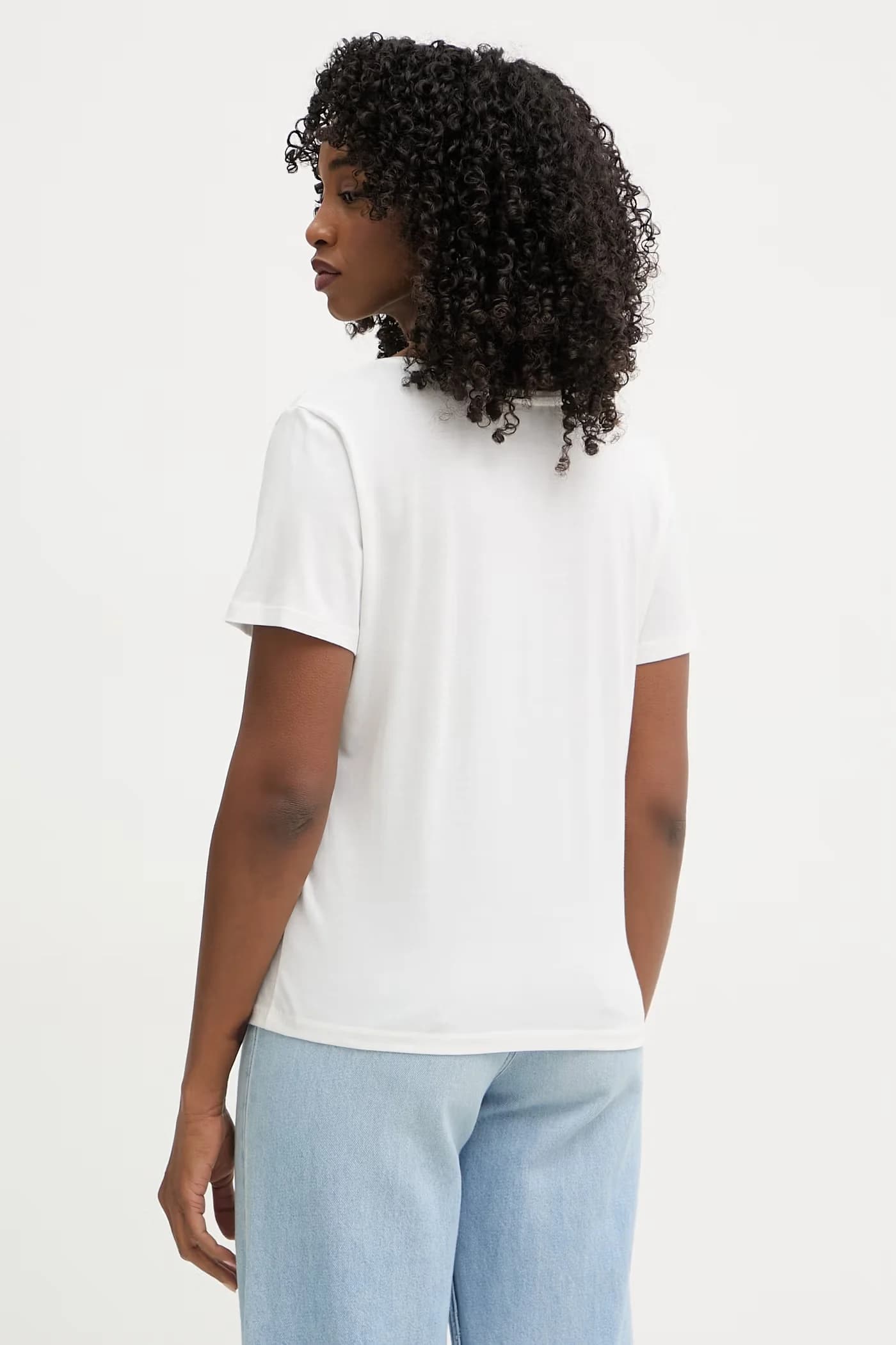 Женская футболка - фото 3