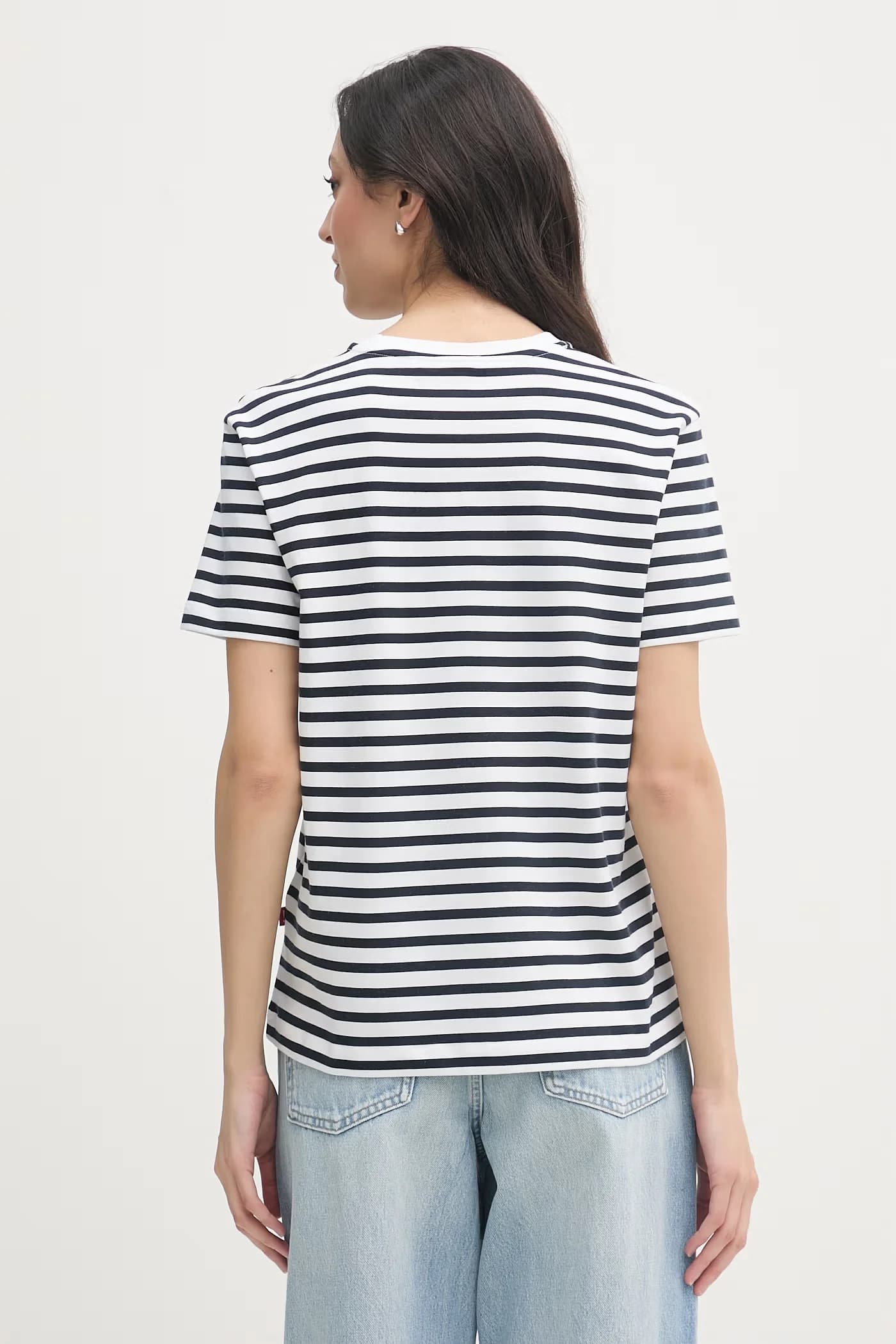 Женская хлопковая футболка - фото 5