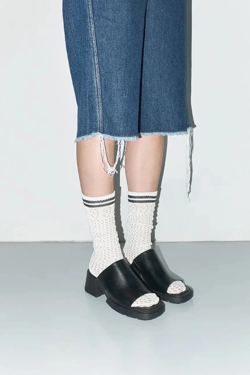 Кожаные шлепанцы Clarin - фото 6