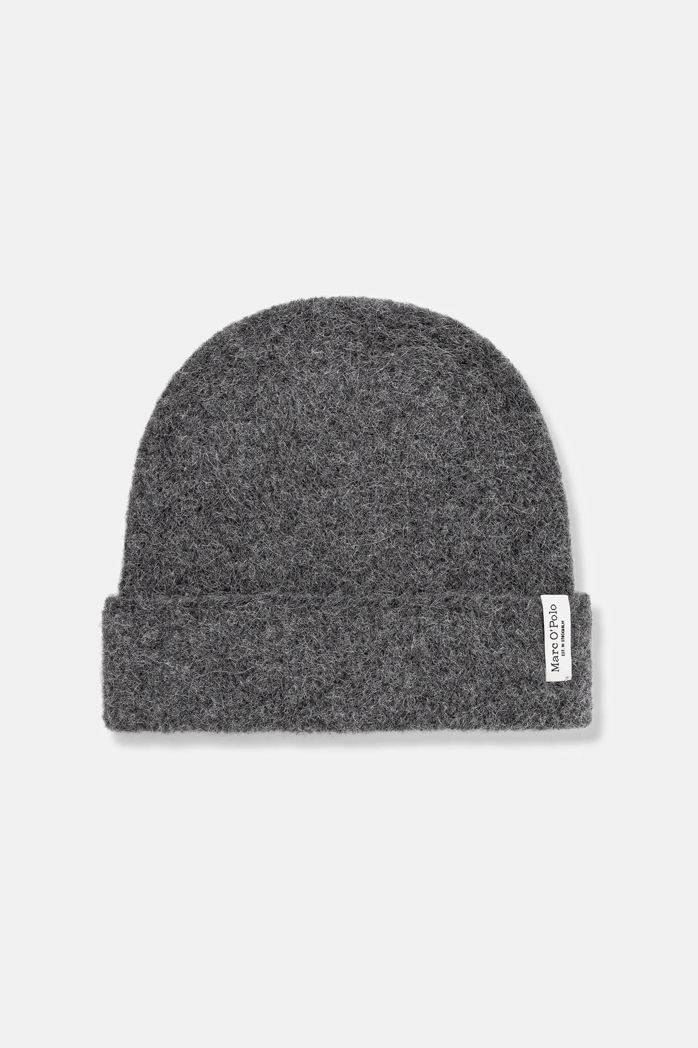 Шапка из смесовой шерсти