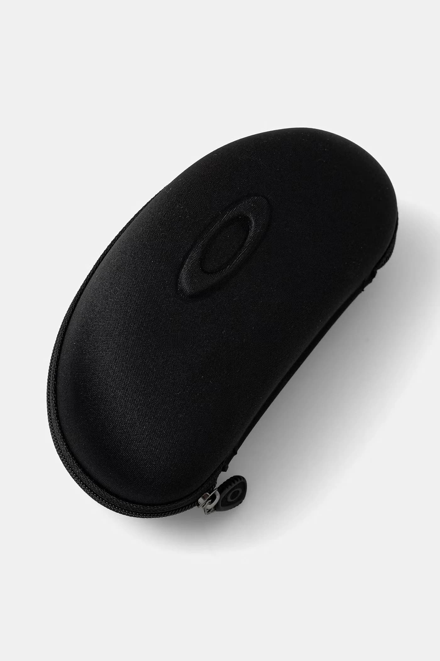 Солнцезащитные очки - фото 7