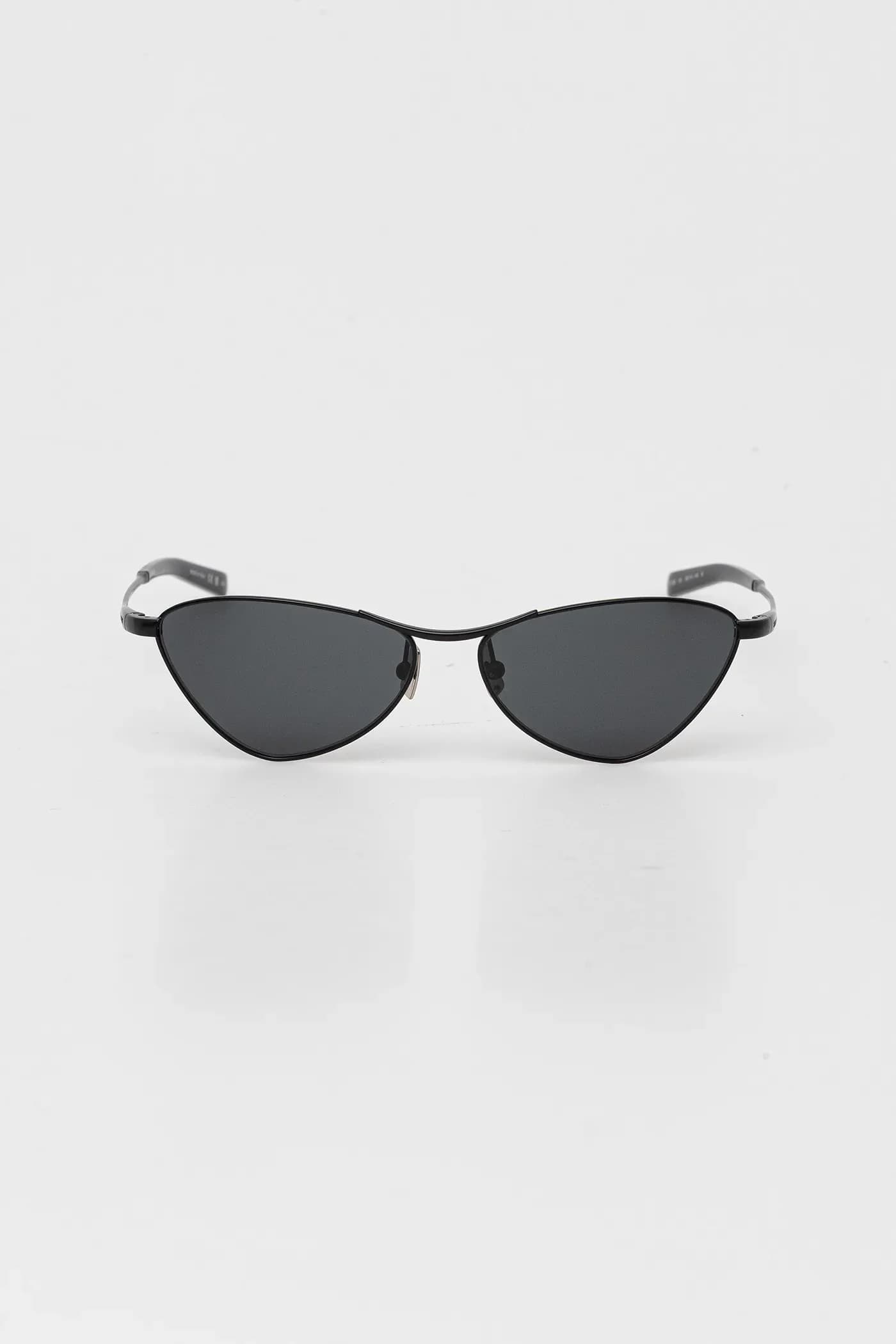 Солнцезащитные очки - фото 5