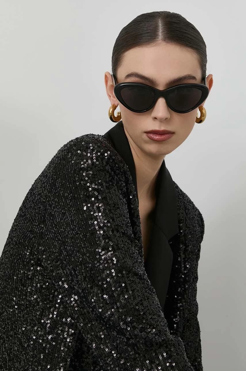 Солнцезащитные очки - фото 11