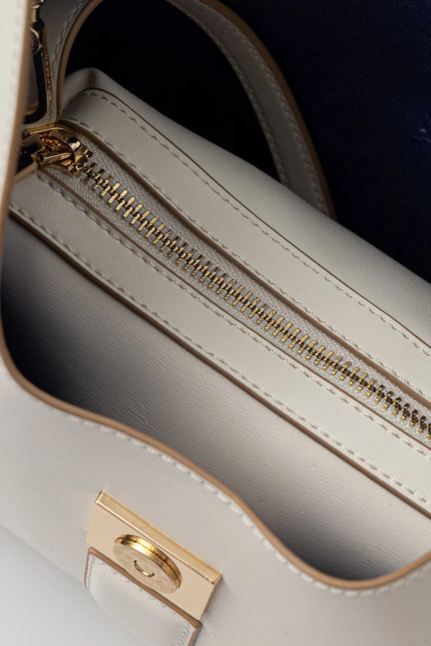 MARGARET женская сумка через плечо из искусственной кожи - фото 15