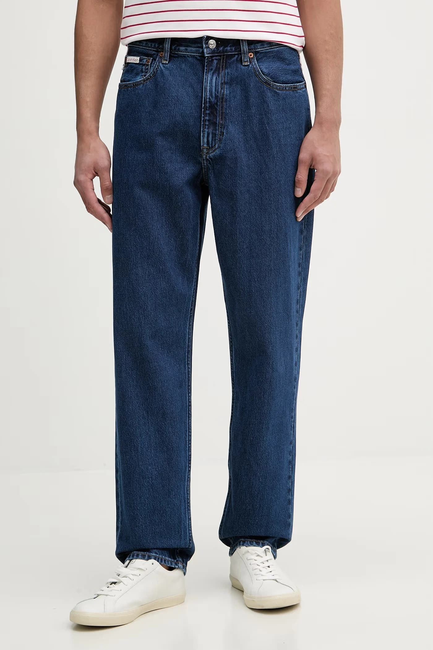 Мужские джинсы свободного кроя - фото 3