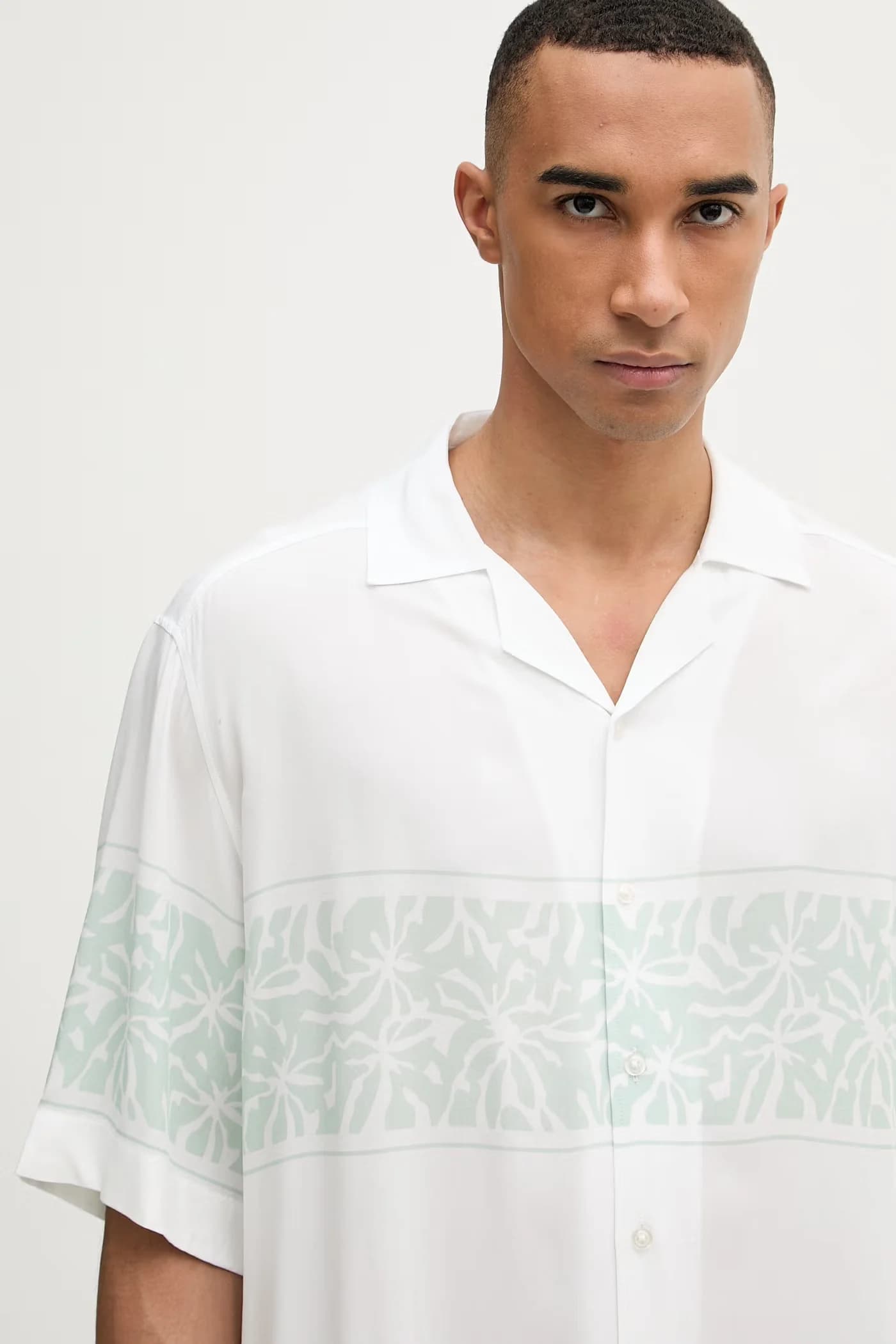 Мужская рубашка из вискозы - фото 4