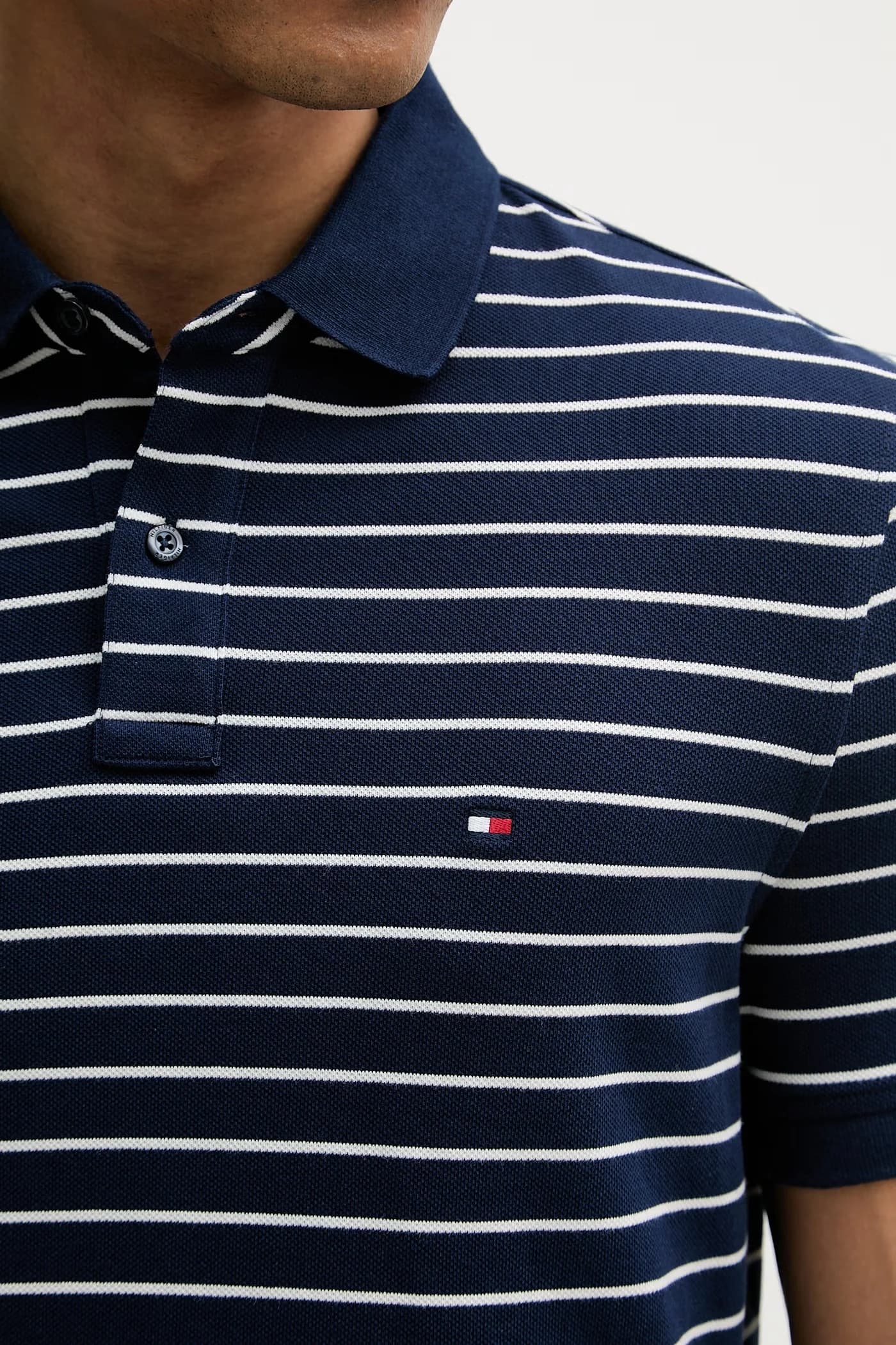 Tommy Hilfiger - фото 9