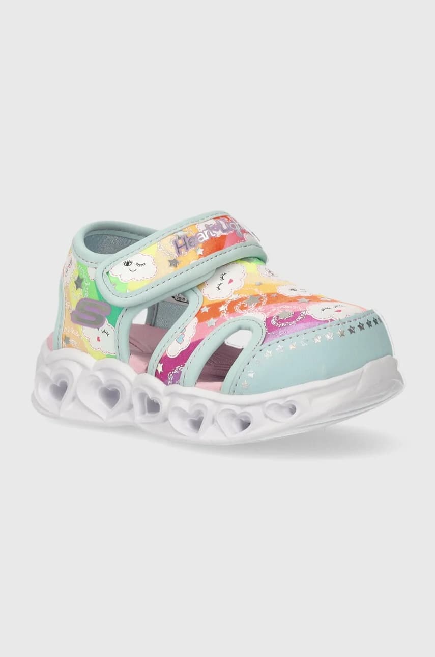 Детские сандалии