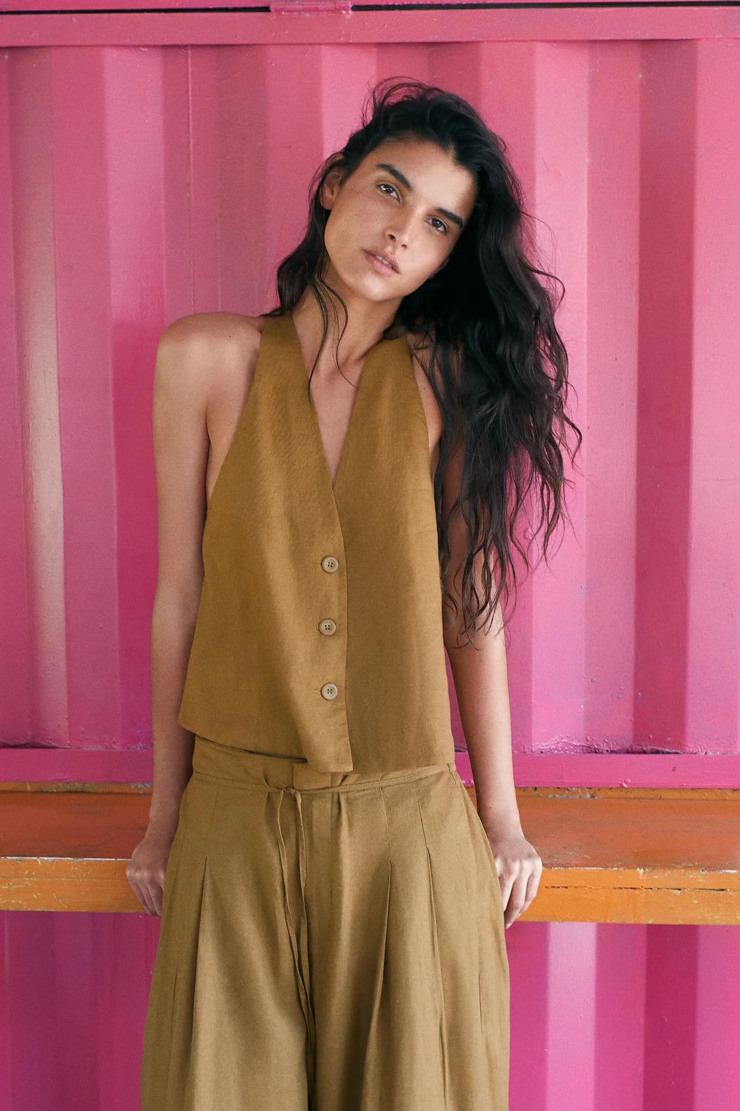 ЖИЛЕТ НА ПУГОВИЦАХ - фото 2