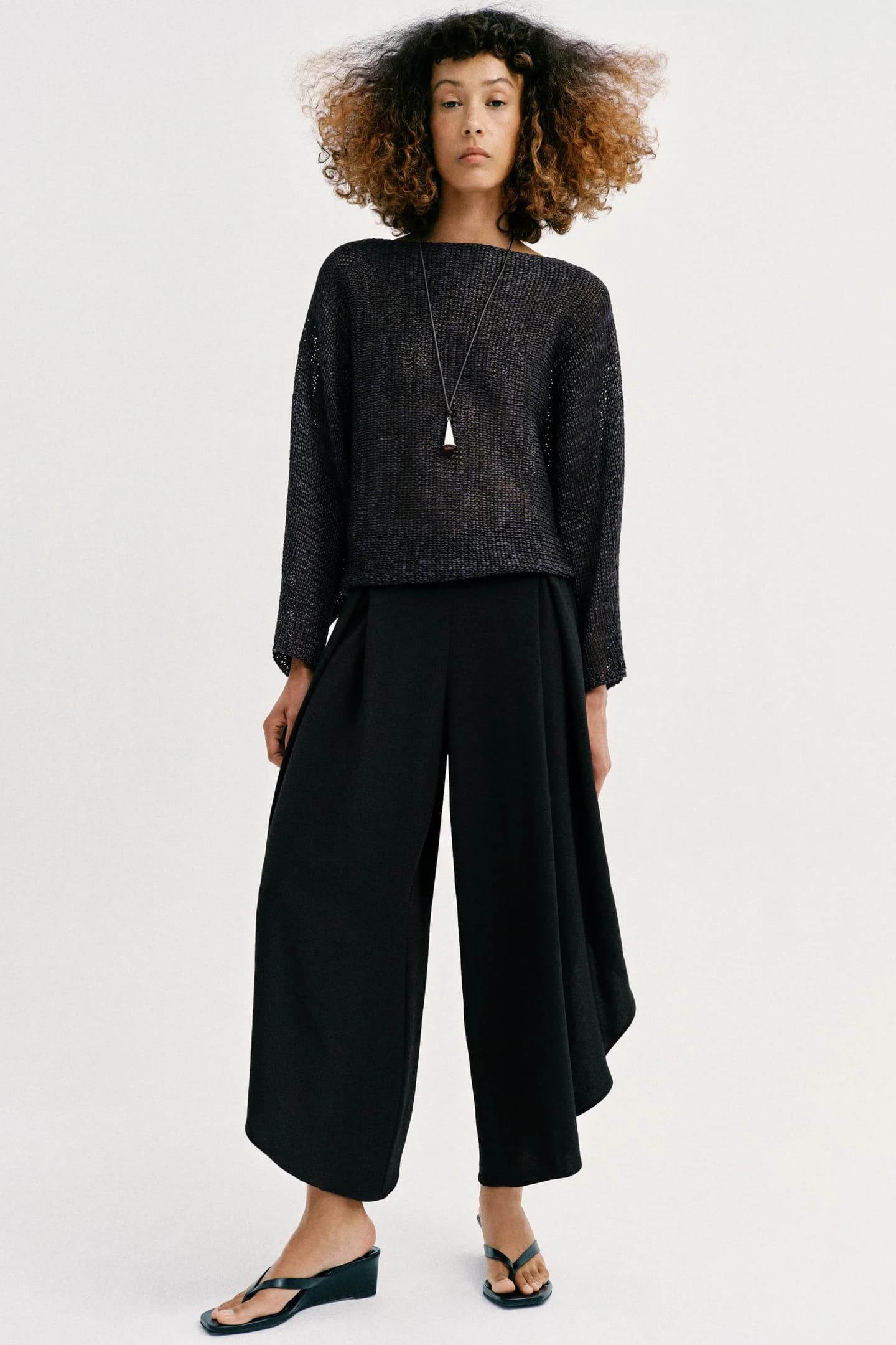 СВОБОДНЫЕ БРЮКИ С РАЗРЕЗАМИ - фото 2