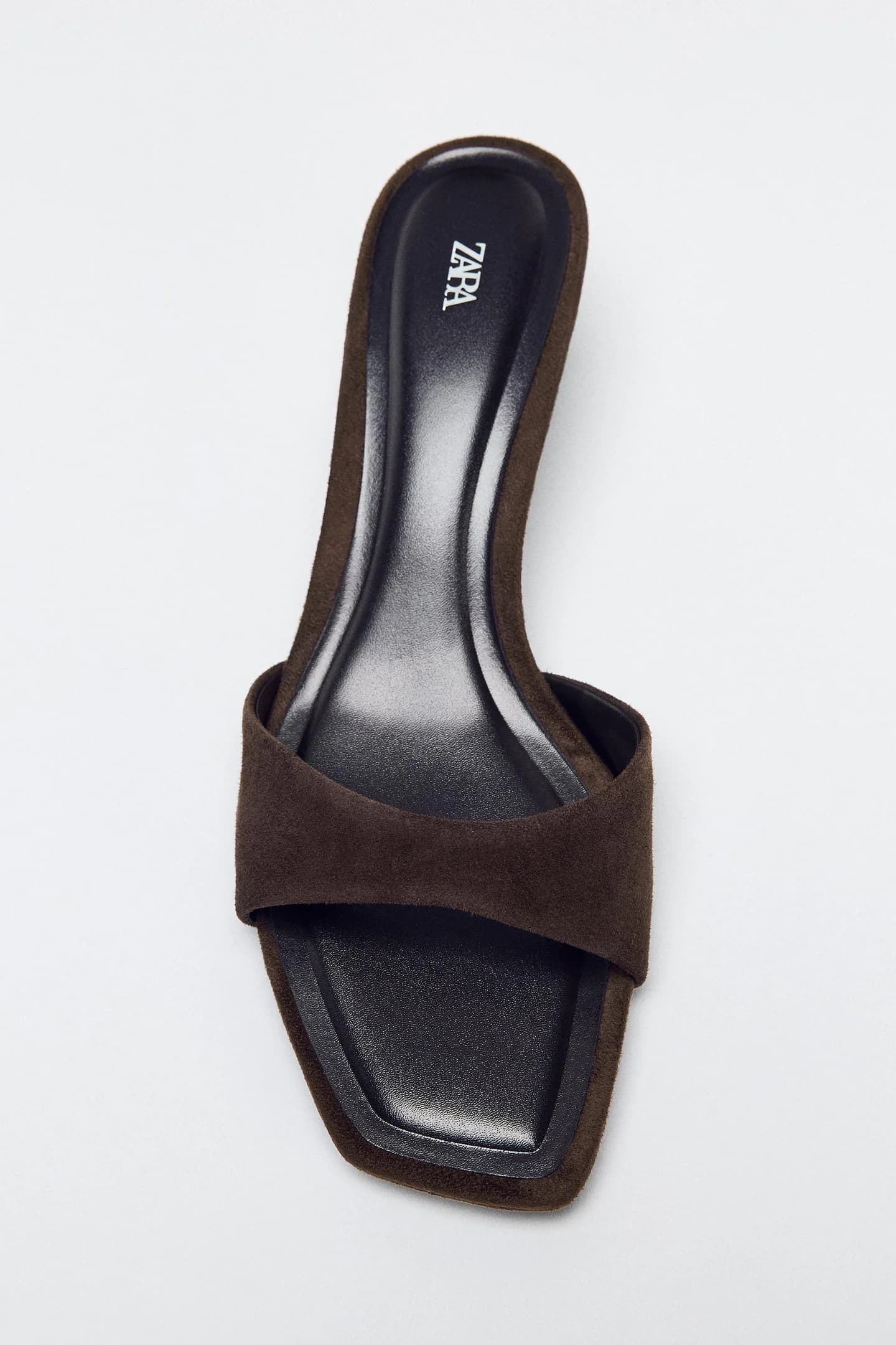 ЗАМШЕВЫЕ БОСОНОЖКИ НА КАБЛУКЕ