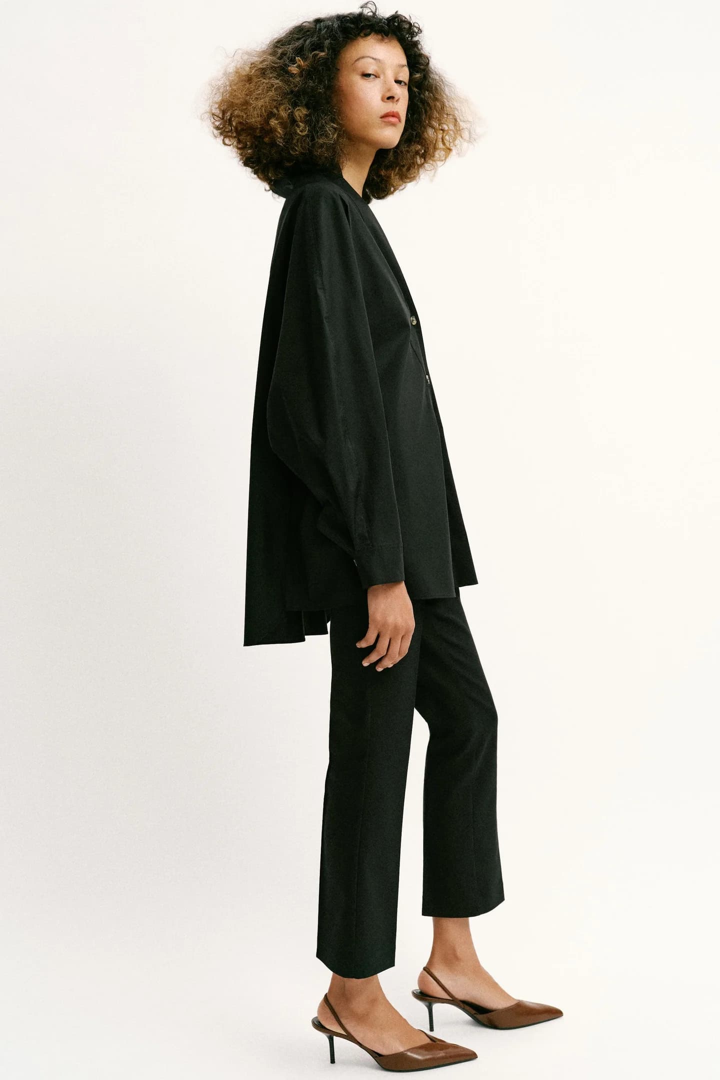 ВЫСОКИЕ БОТИНКИ С ОТКРЫТЫМ КАБЛУКОМ - фото 3