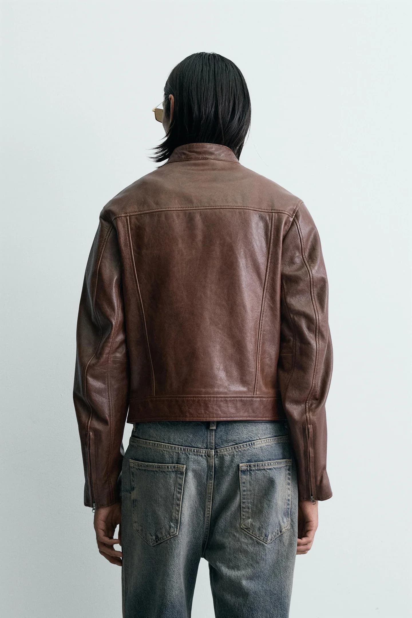 КОЖАНАЯ КУРТКА С КРЕСТОМ - фото 3