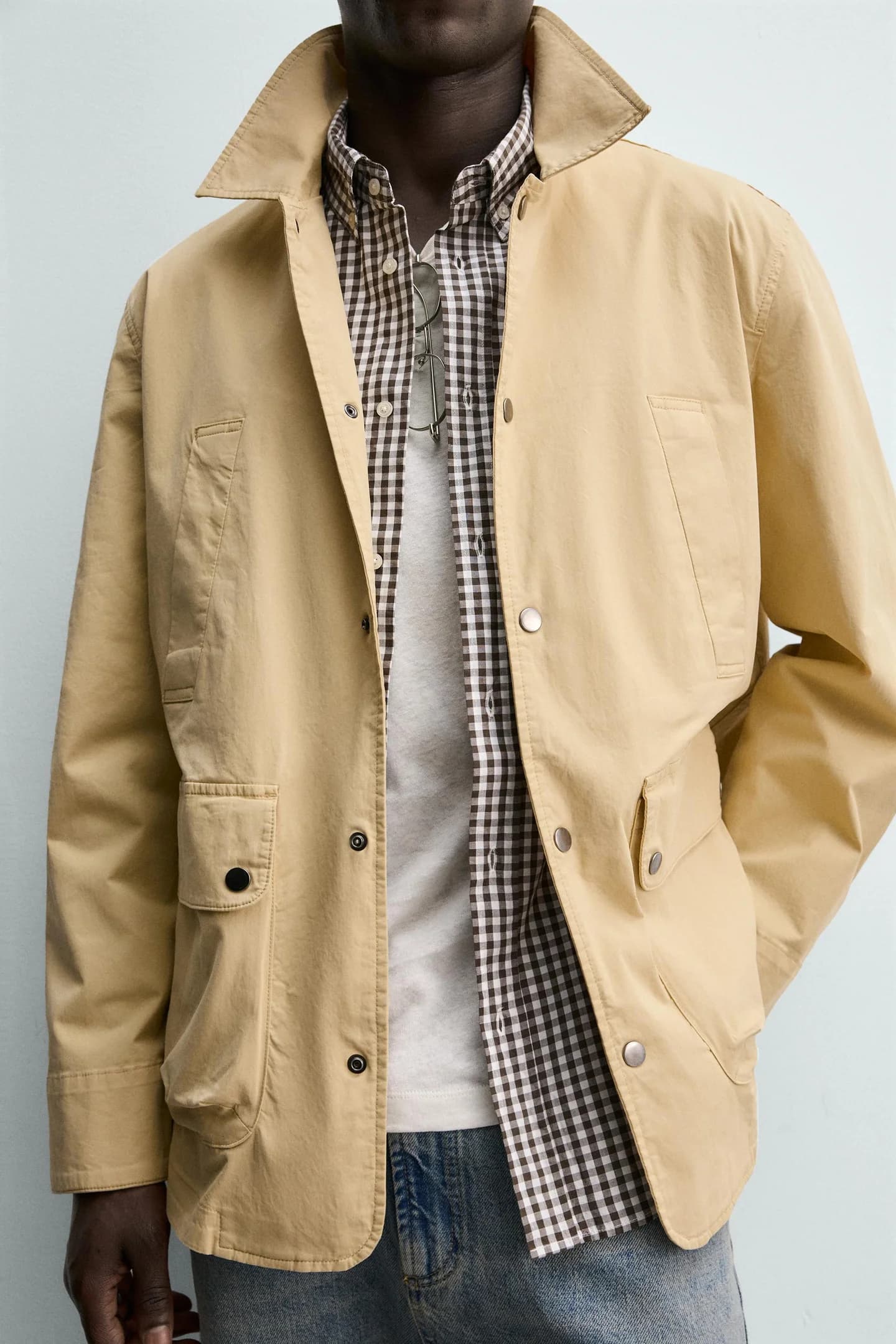 КУРТКА С КАРМАНАМИ СТАНДАРТНОГО ФОРМИРОВАНИЯ