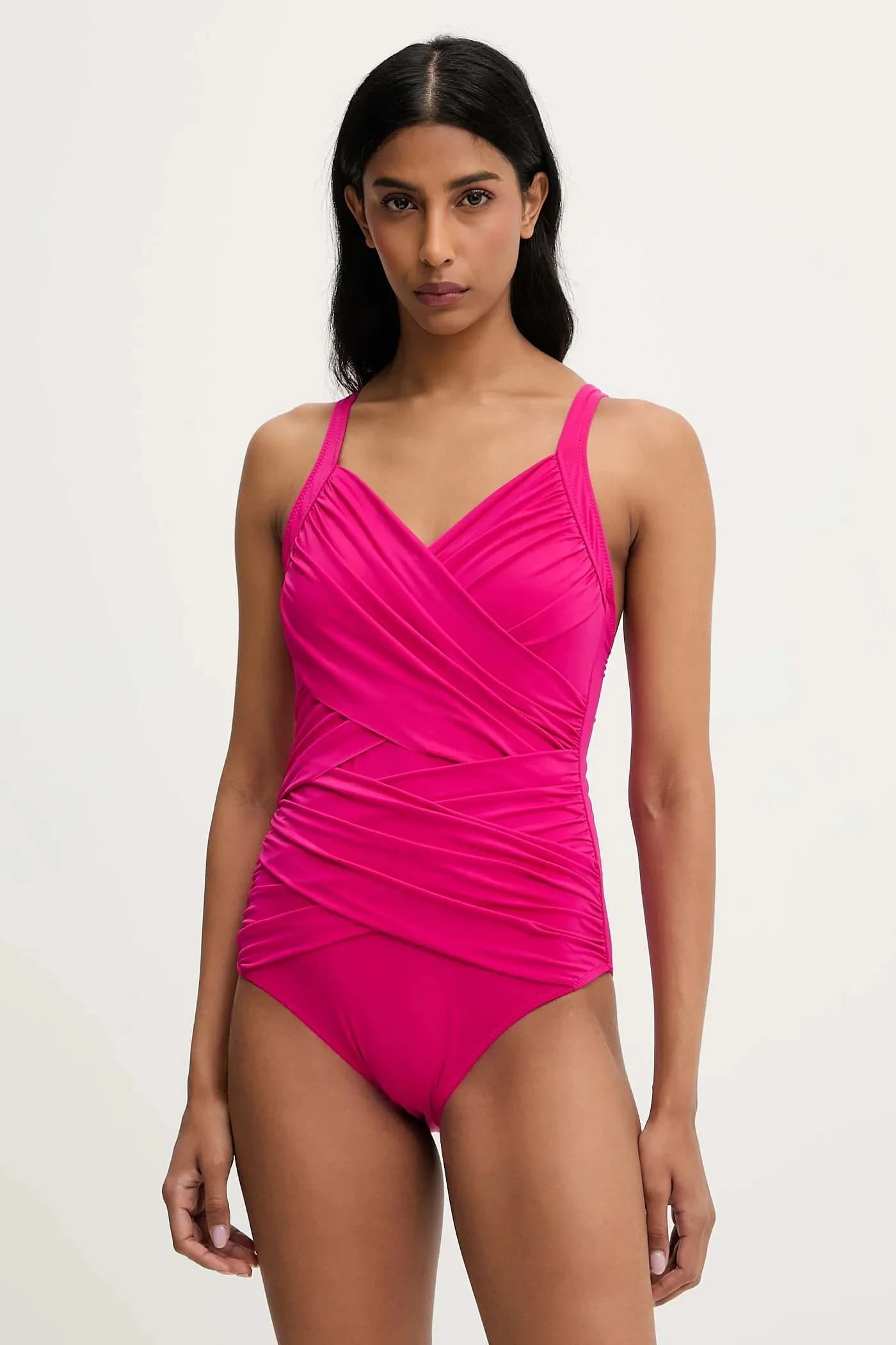 Цельный купальник