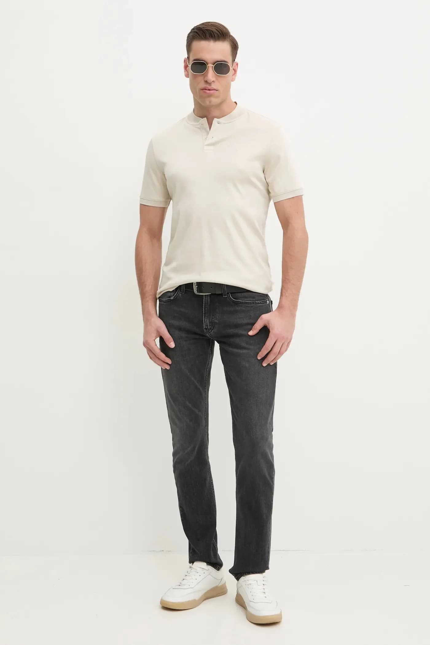 Джинсы - фото 2