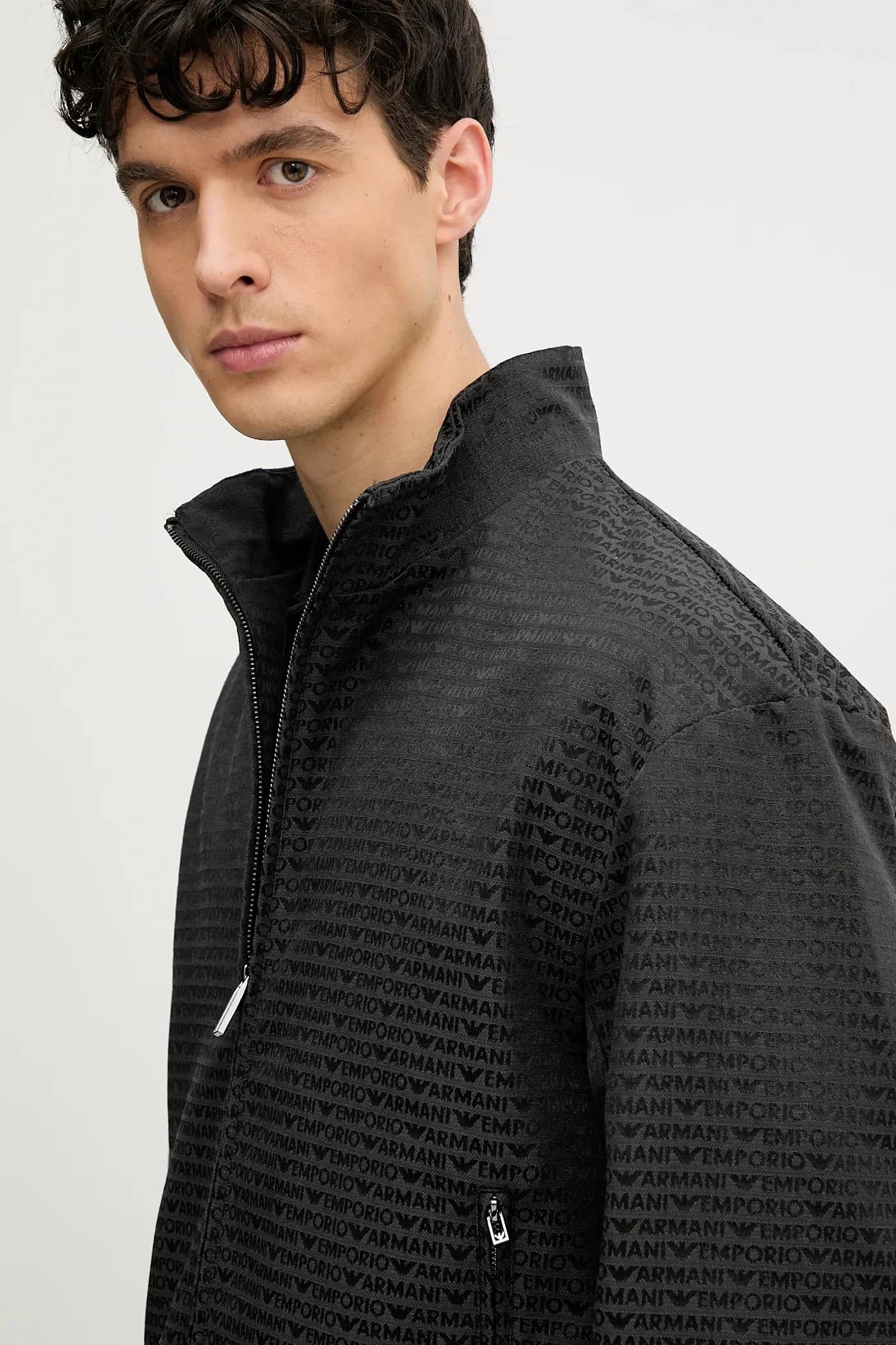 Куртка - фото 4