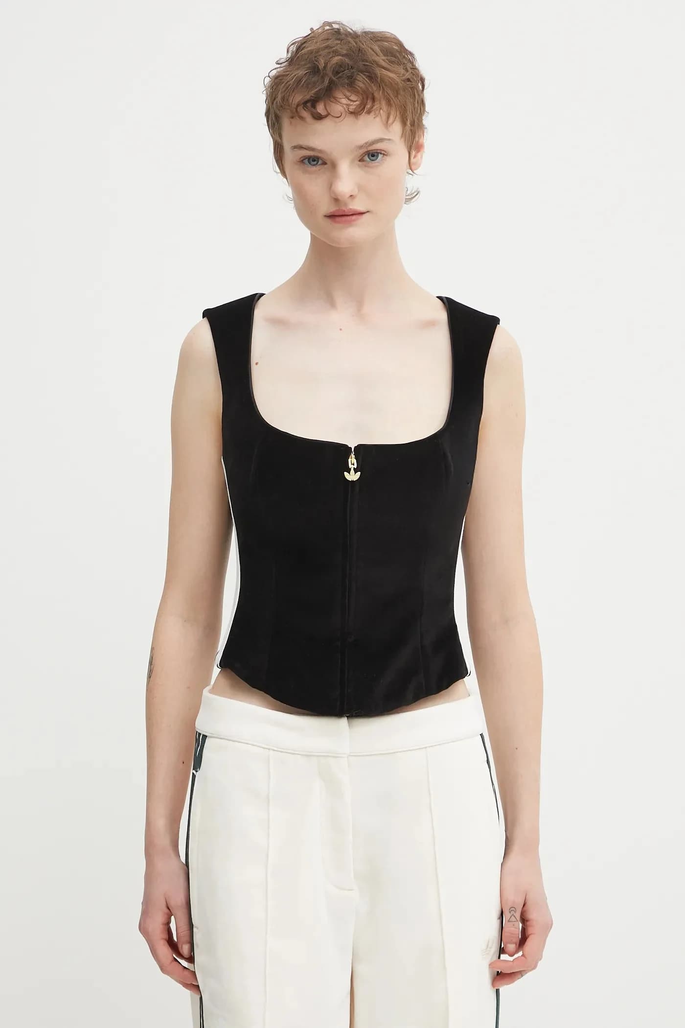 Бархатный бархатный топ