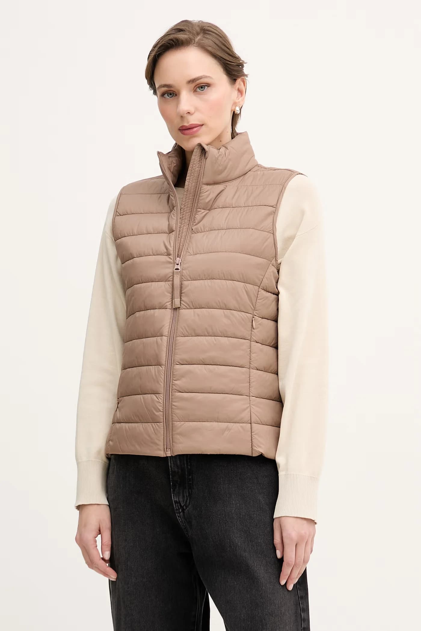 Без рукавов