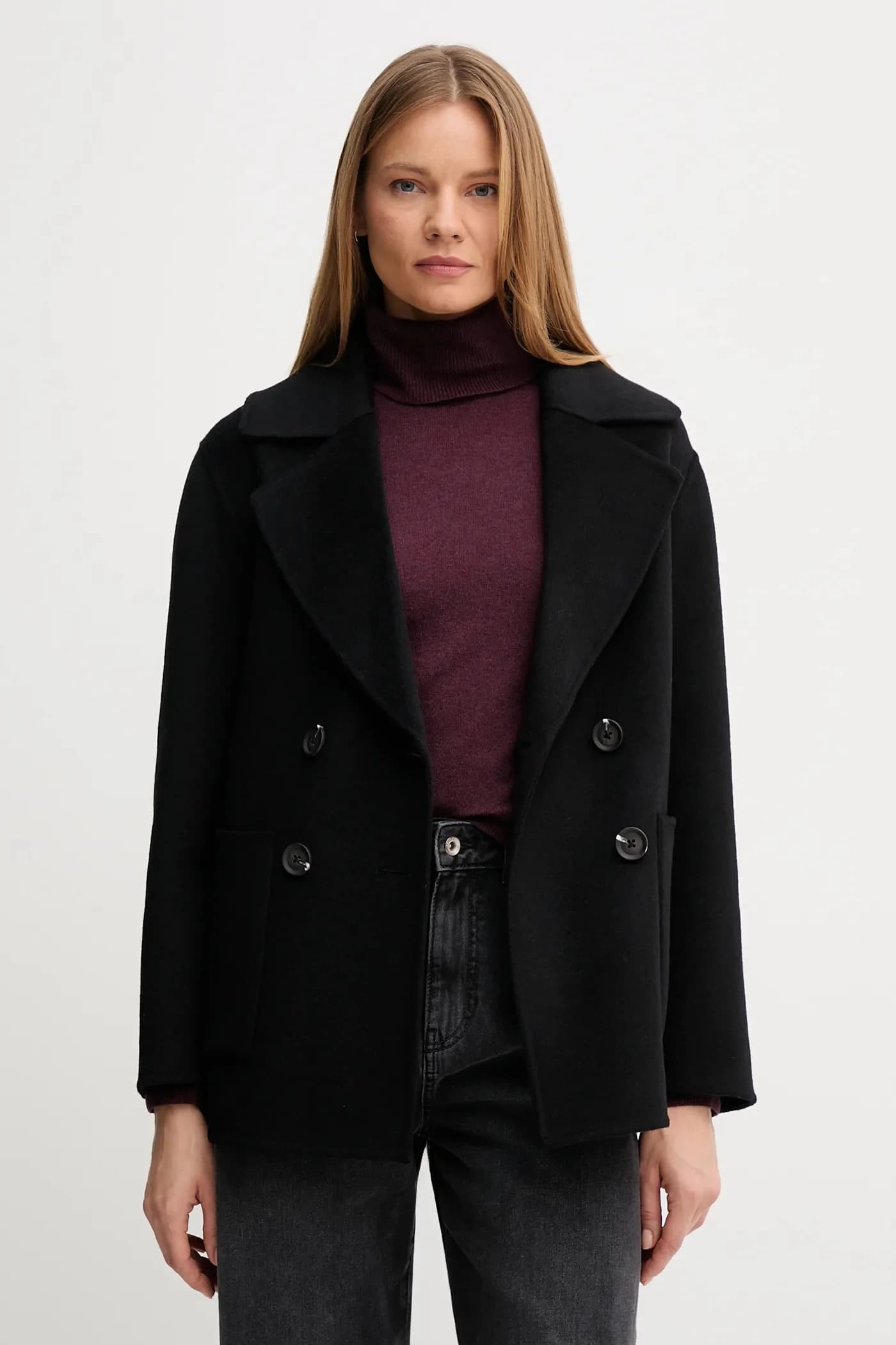 Шерстяное пальто