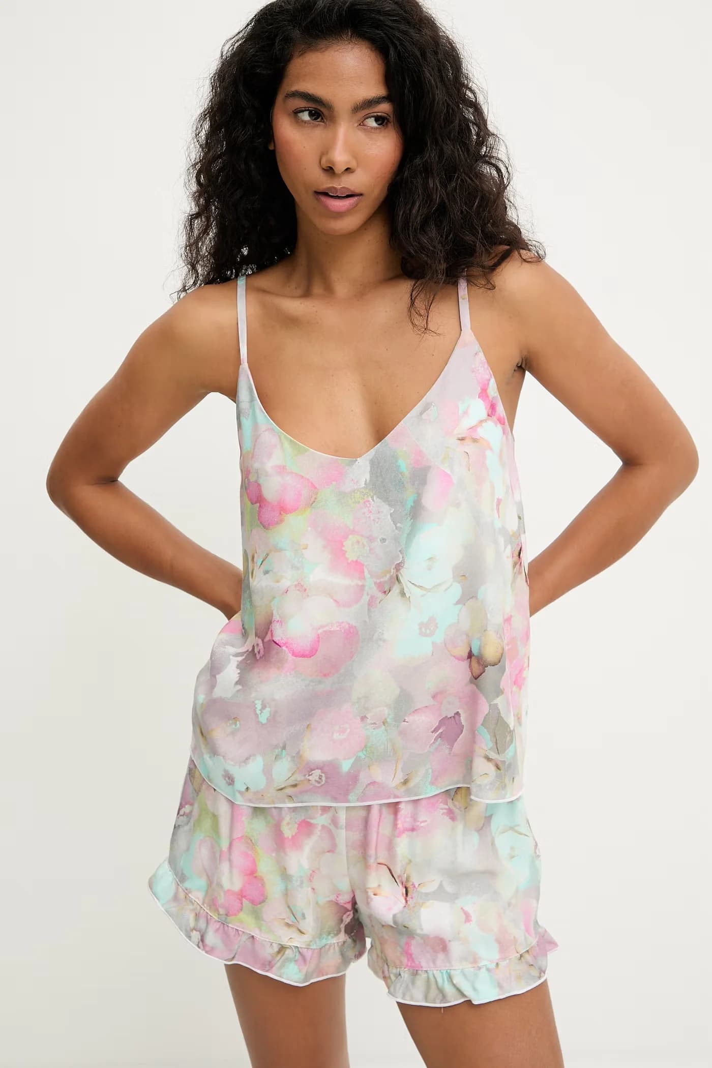 Женская вискозная пижама