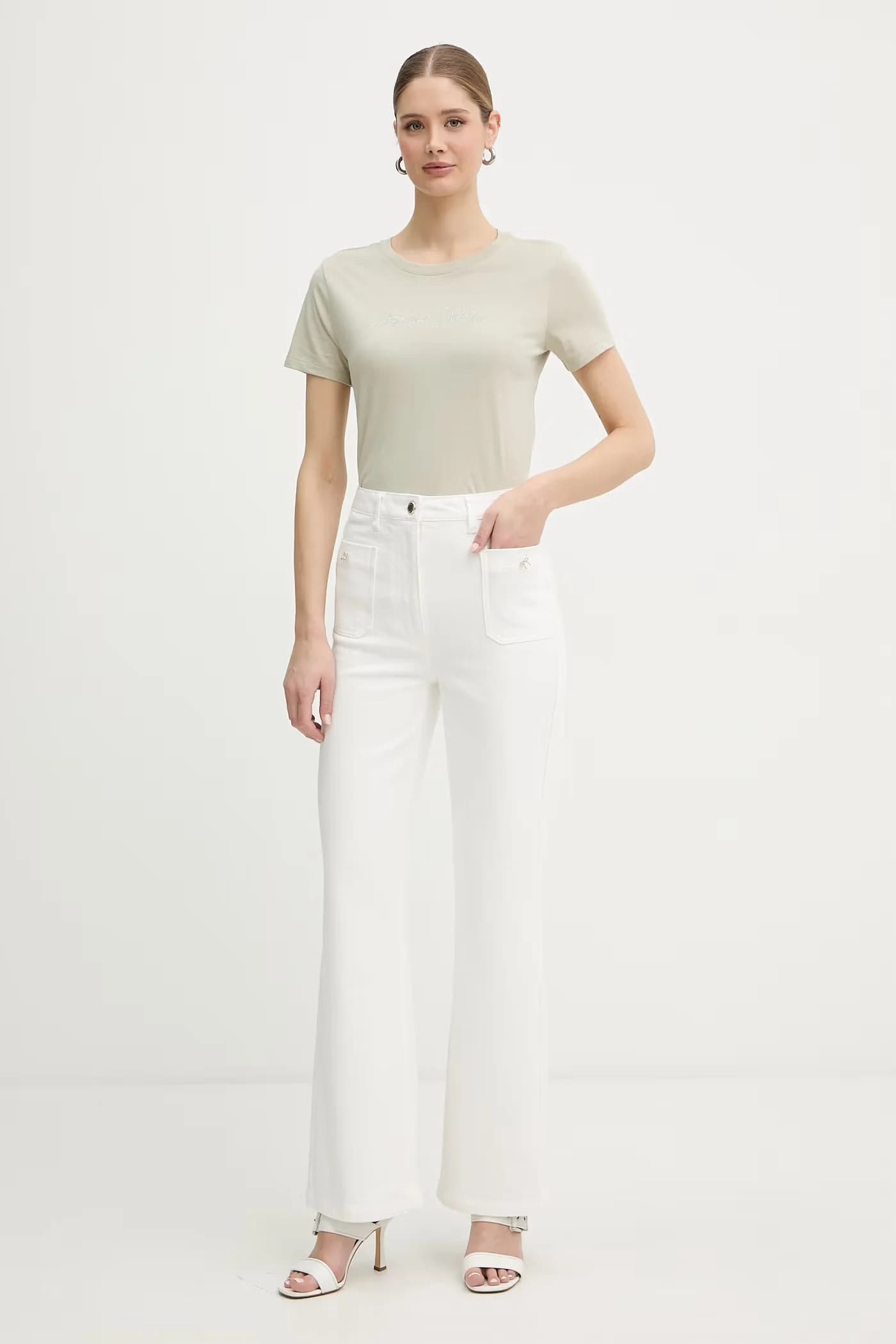 Armani Exchange - фото 2